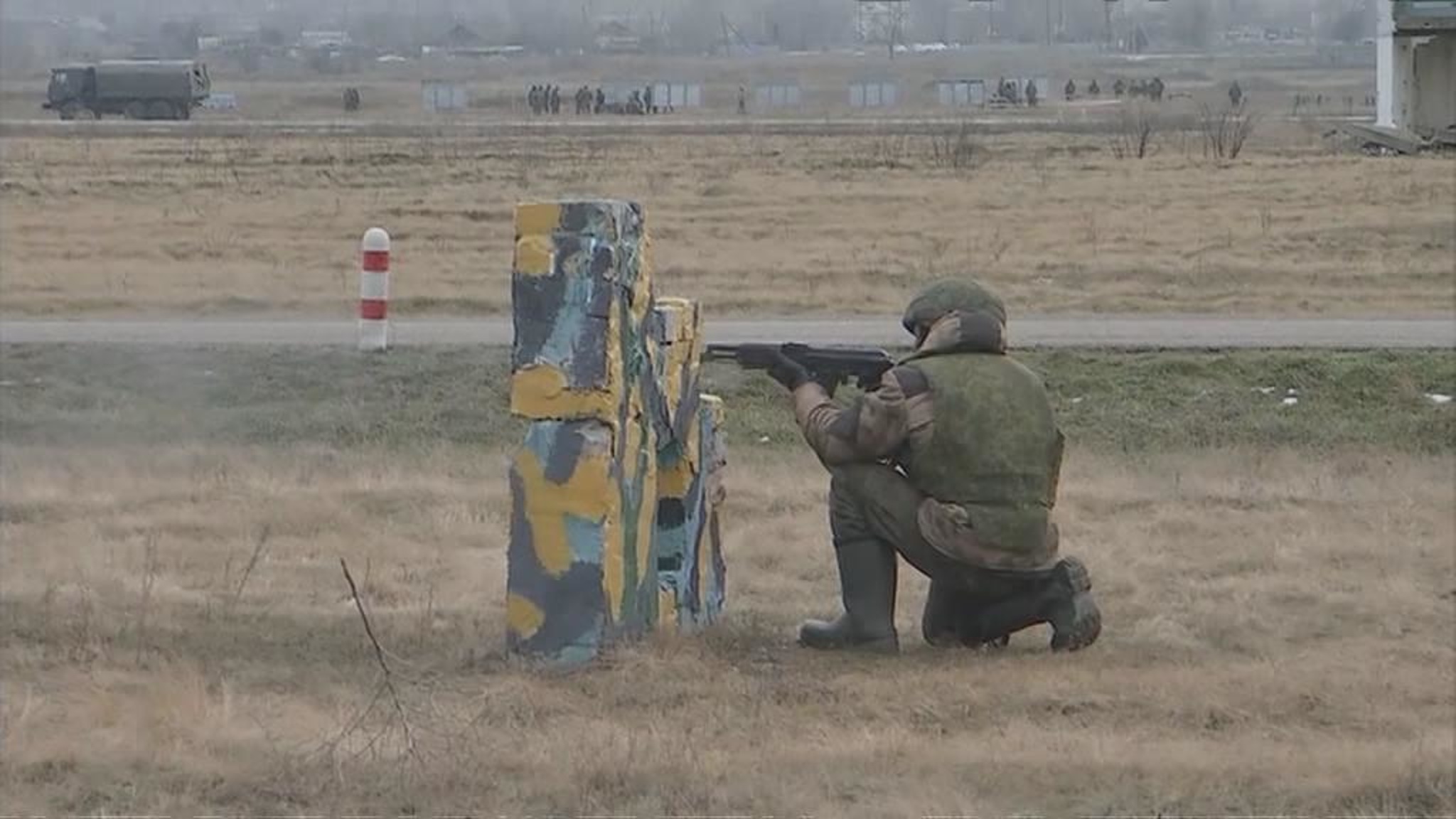 Военнослужащие из разных регионов завершают подготовку в Волгоградской области