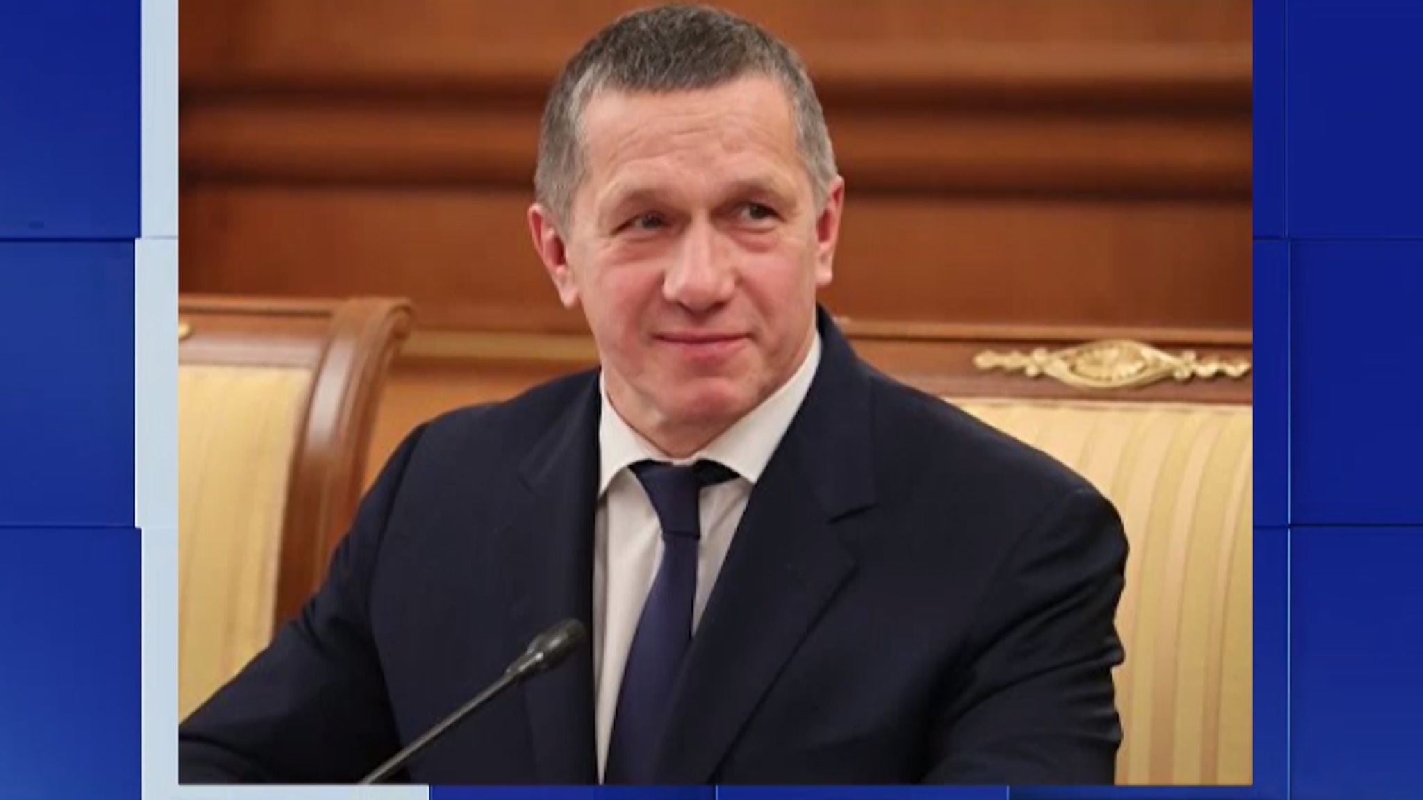 Юрий Трутнев поздравил сотрудников и ветеранов МЧС России с профессиональным праздником