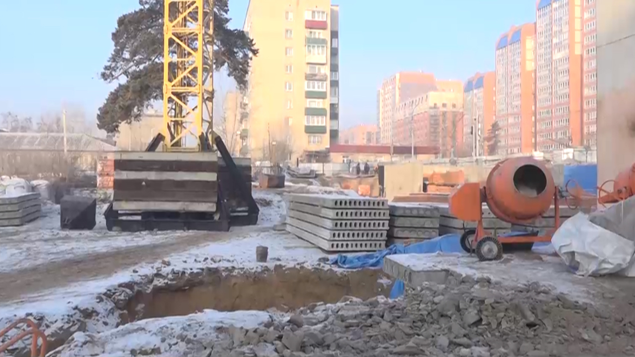 В Чите продолжается реконструкция театра кукол "Тридевятое царство"