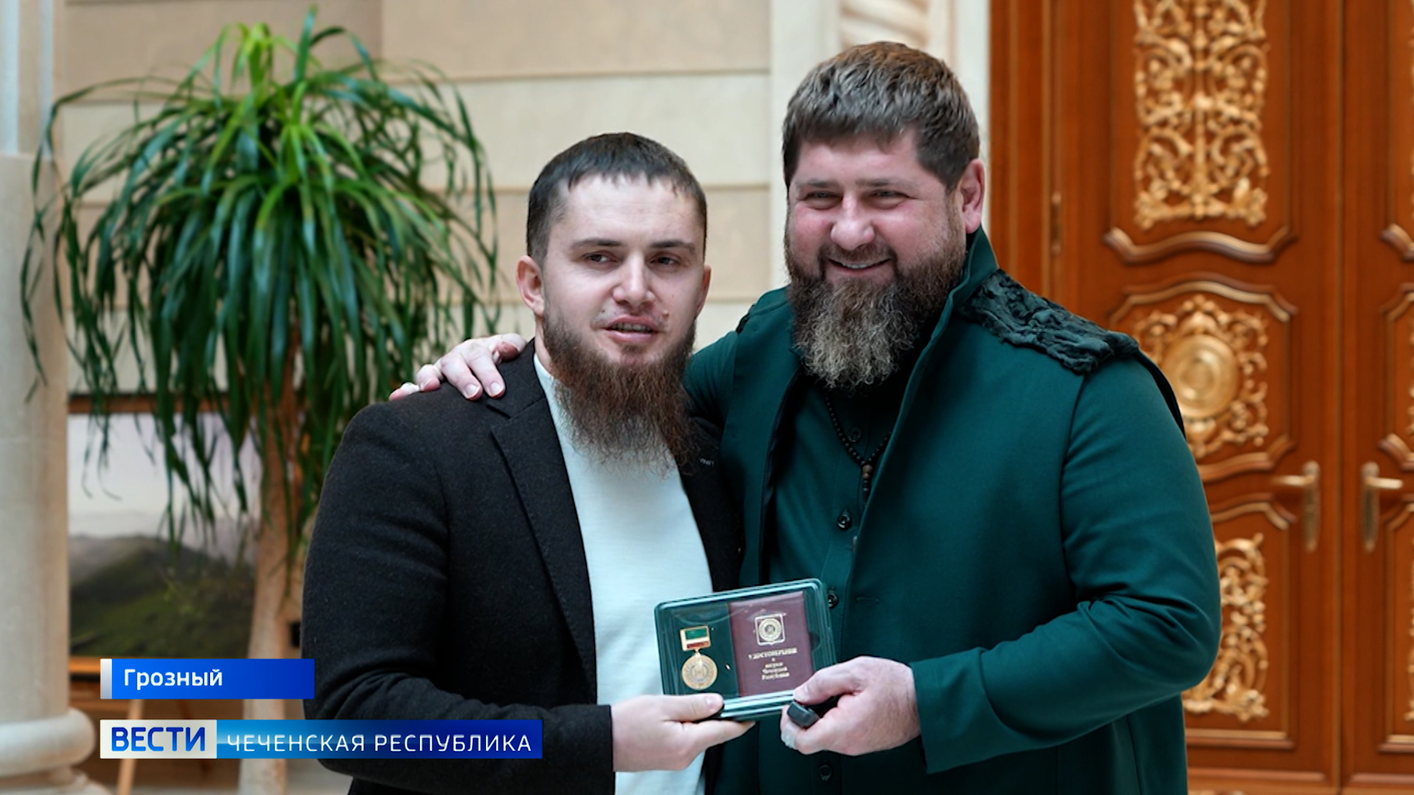 Рамзан Кадыров поздравил свою пресс-службу с 21-летием