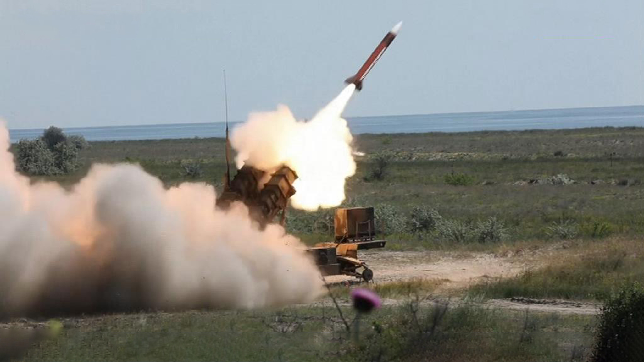 Евросоюз и НАТО то ли объединились, то ли оказались разделены