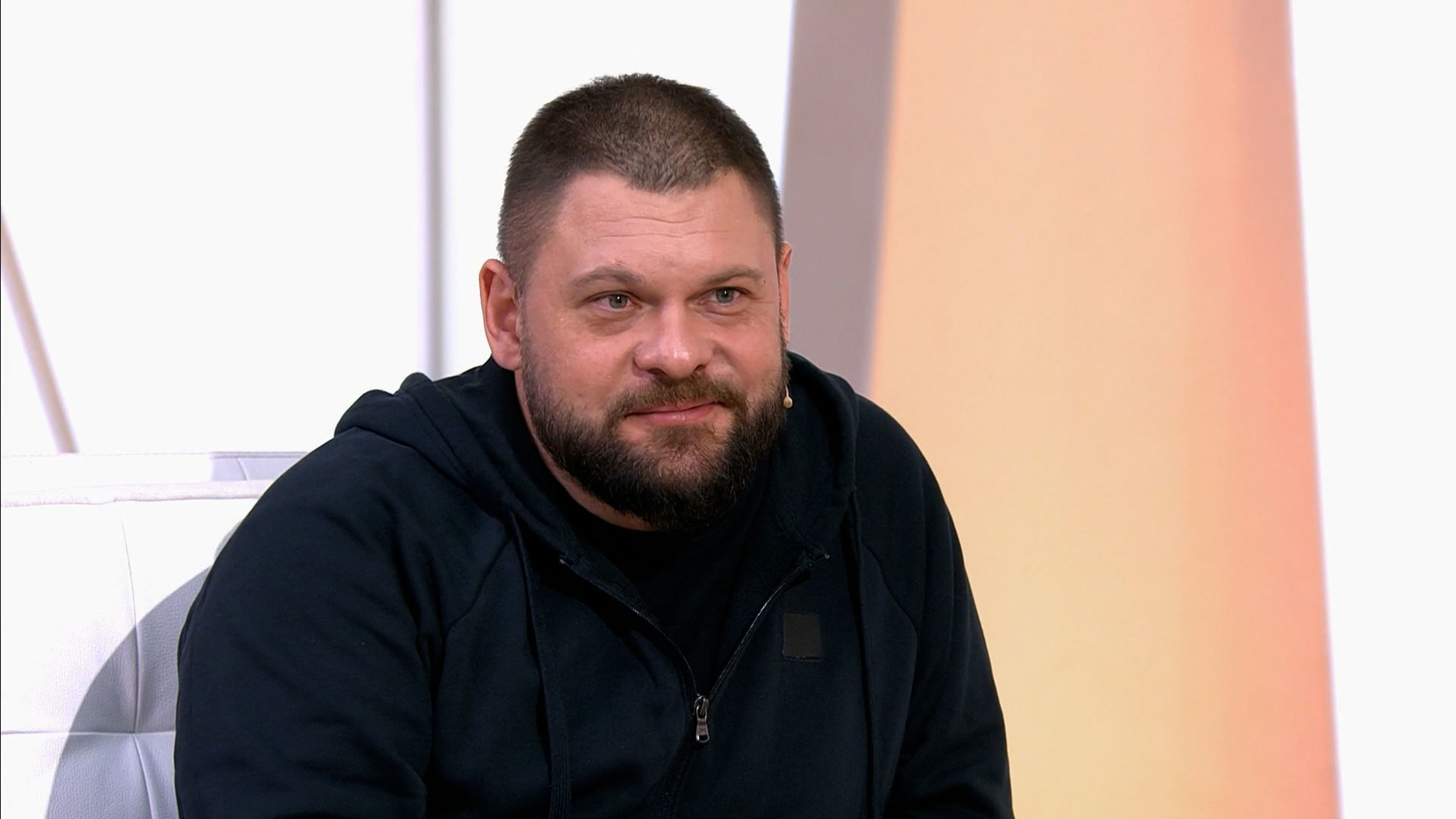 Военкор Евгений Поддубный объяснил, почему западные СМИ искажают факты
