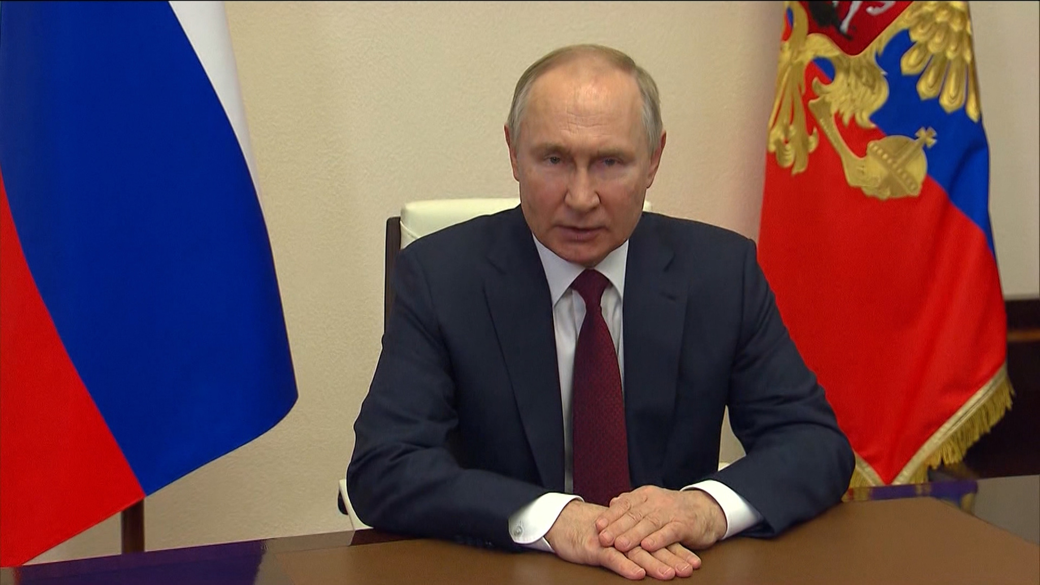 Путин считает прокуратуру опорой государства и олицетворением справедливости