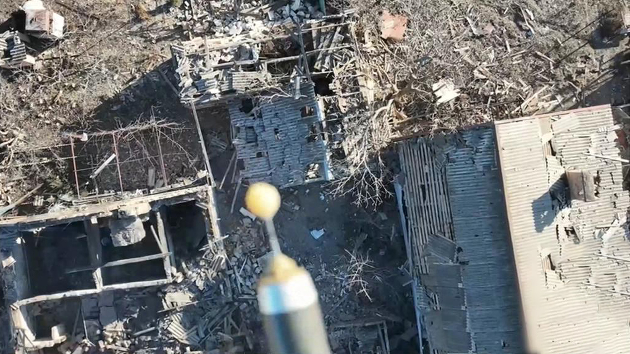 Украинские военные превратили дроны в химическое оружие