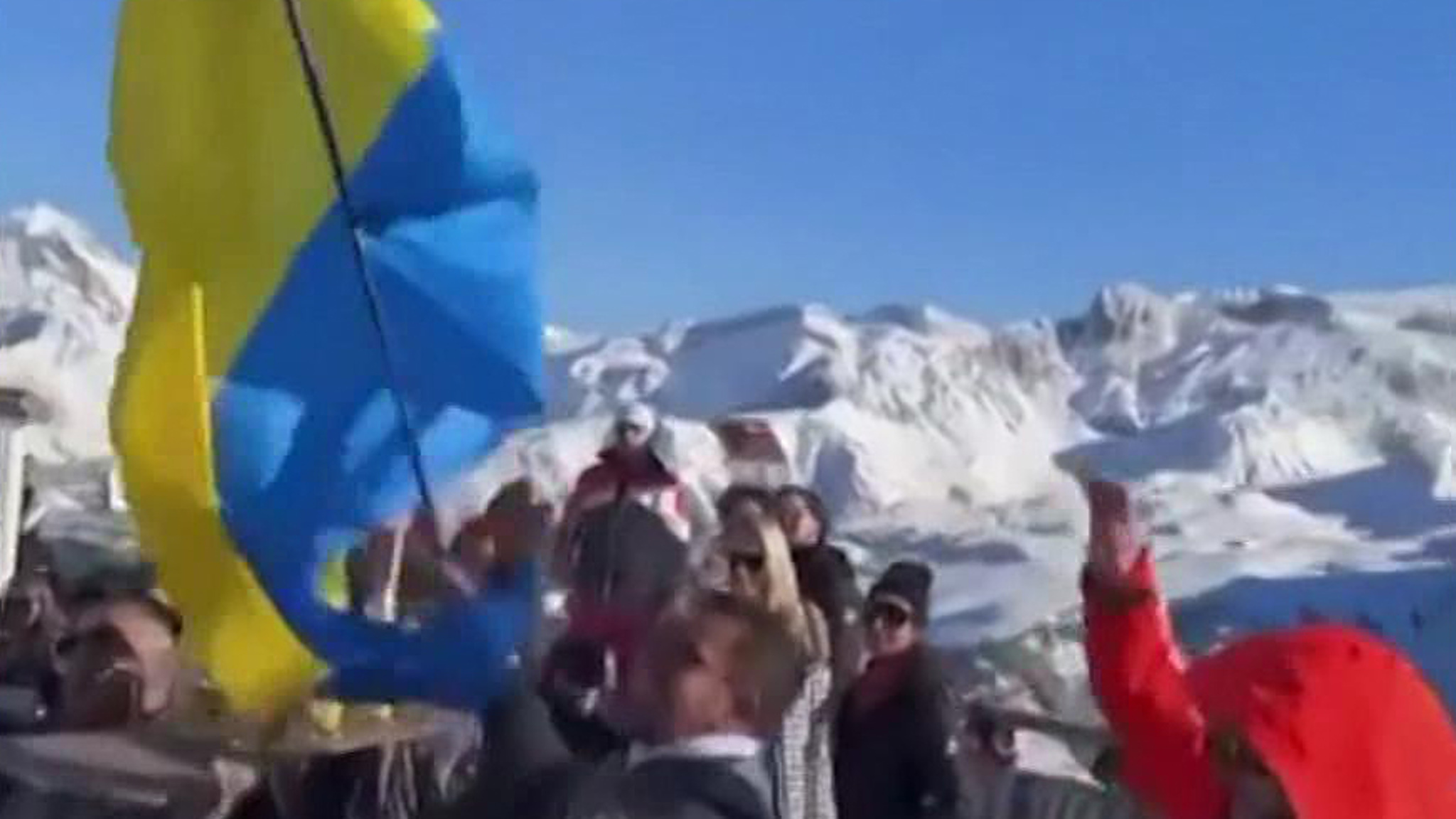 Украинская элита прожигает деньги в Куршавеле