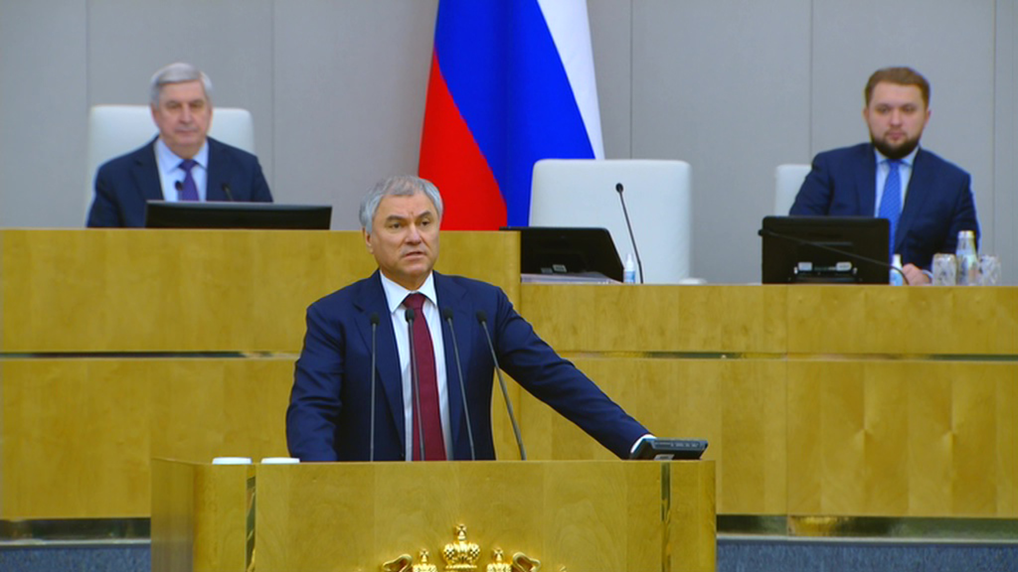 Володин пообещал депутатам насыщенную сессию