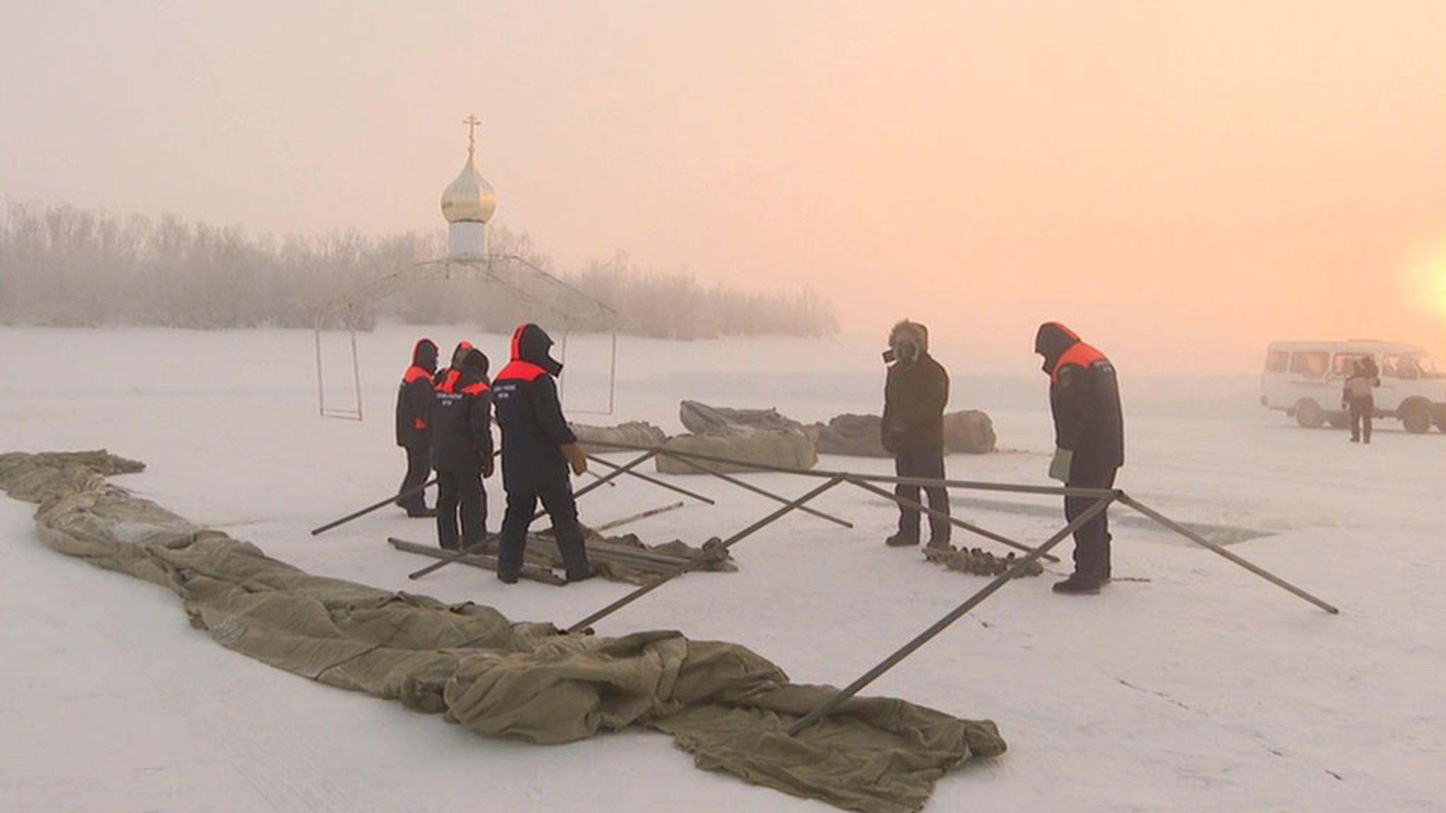 Якутия задубела от крещенских морозов