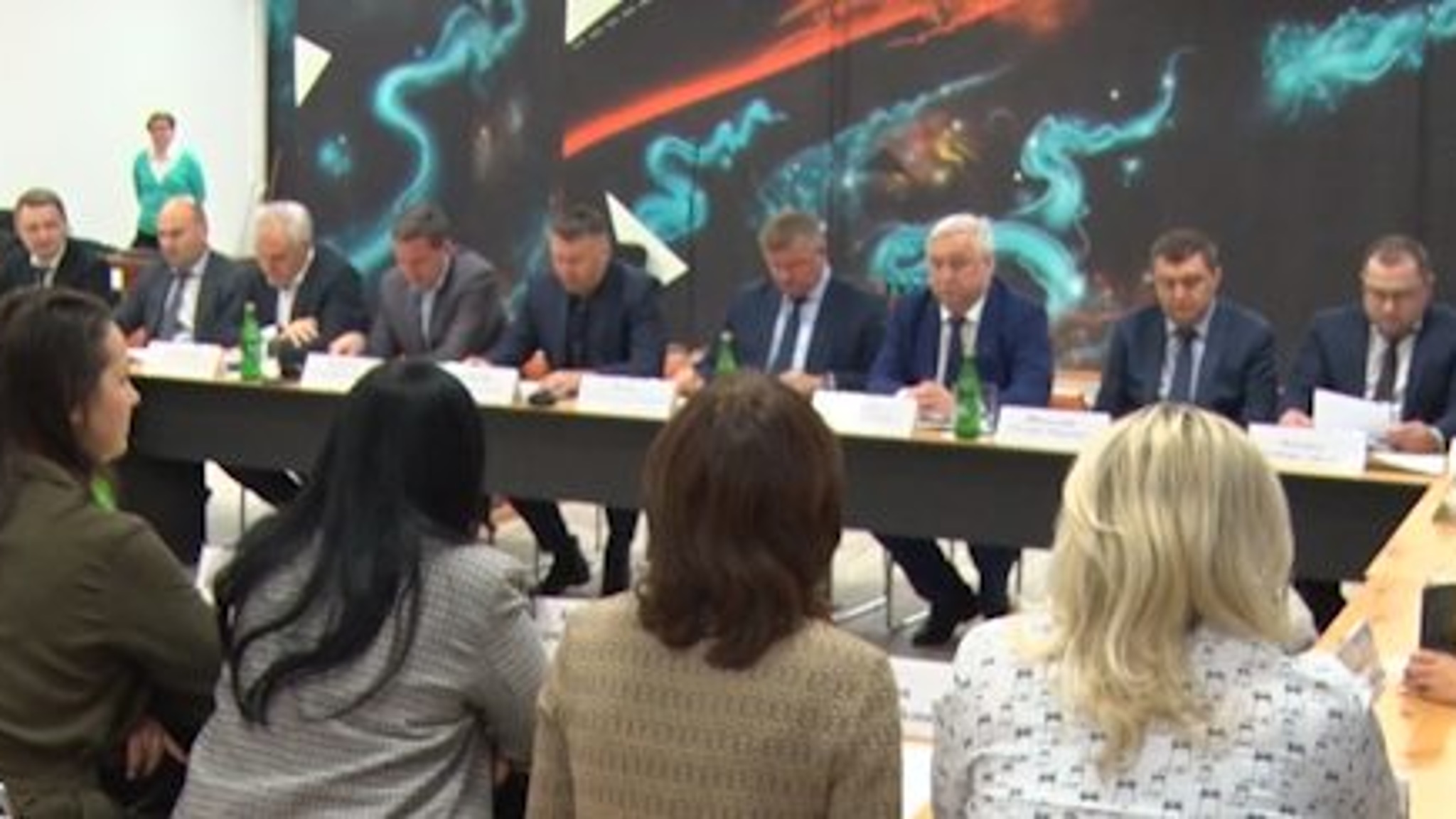 В Саратовской областной думе состоялось заседание "круглого стола"