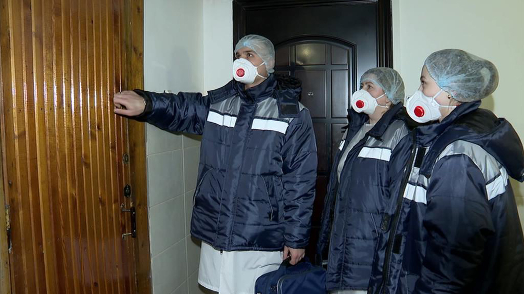 Корь в Новосибирск могли завезти из другой страны