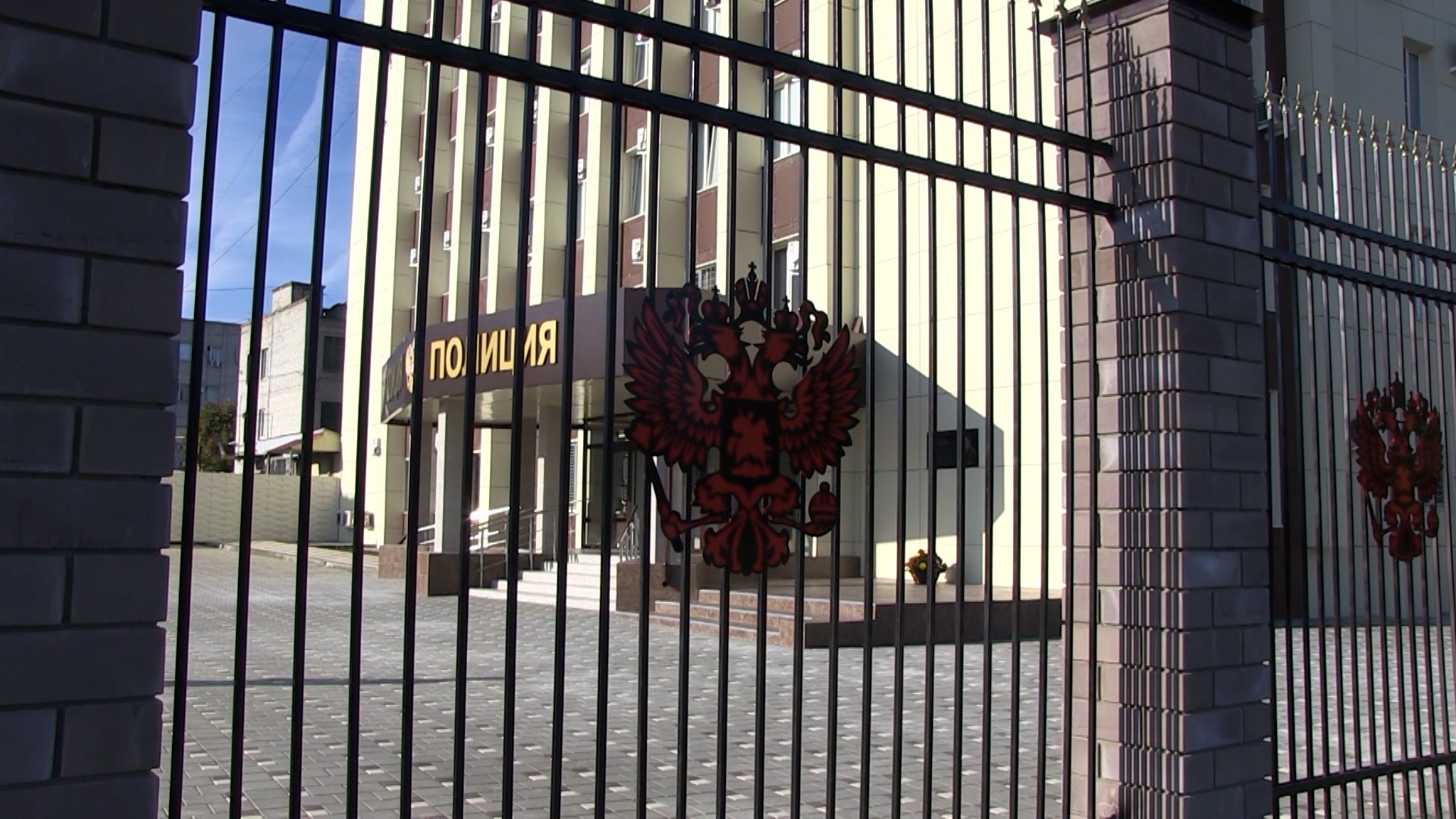 20-летнего закладчика наркотиков в Волгограде задержали с поличным