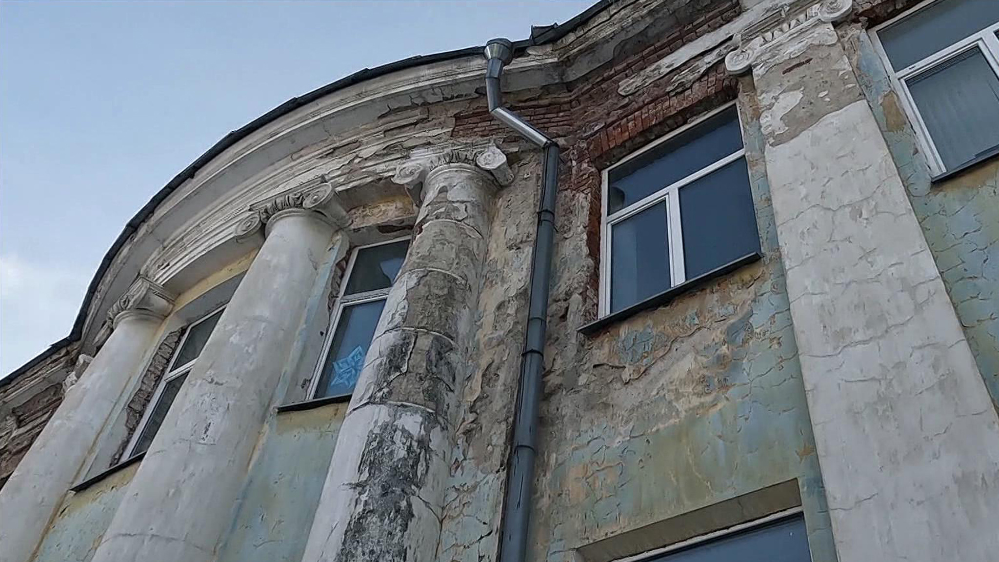 В Жуковском авиационном техникуме прогнило все