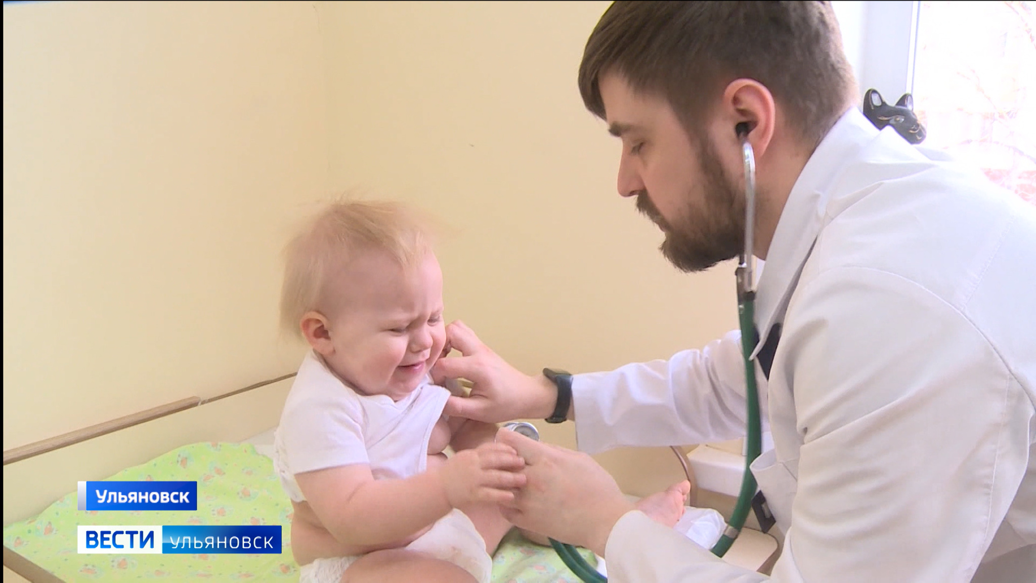 Пообщаться с ровесниками, поиграть, побегать по красивым коридорам обновленной поликлиники