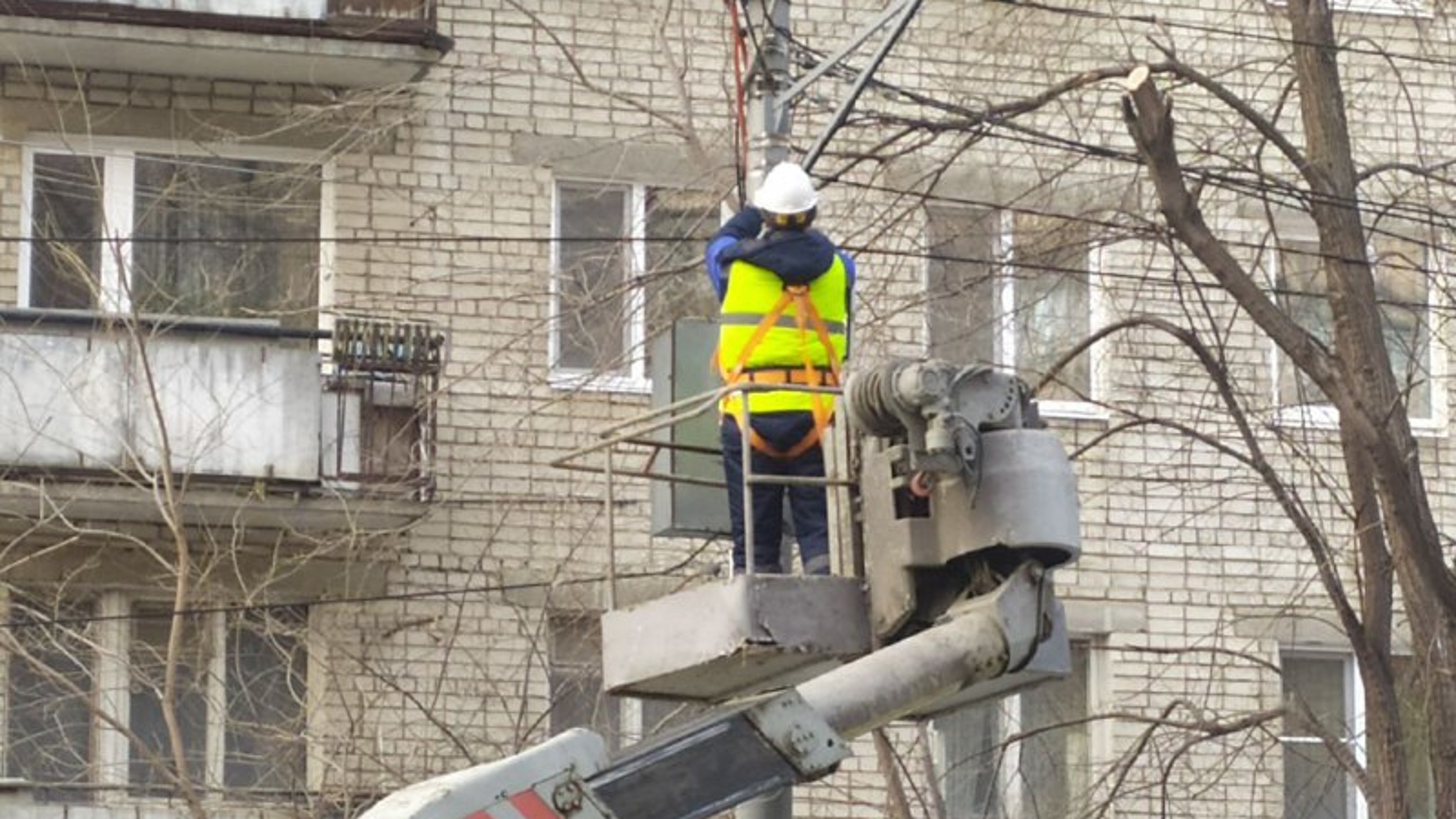 В Саратове началась установка камер фотовидеофиксации нарушений ПДД