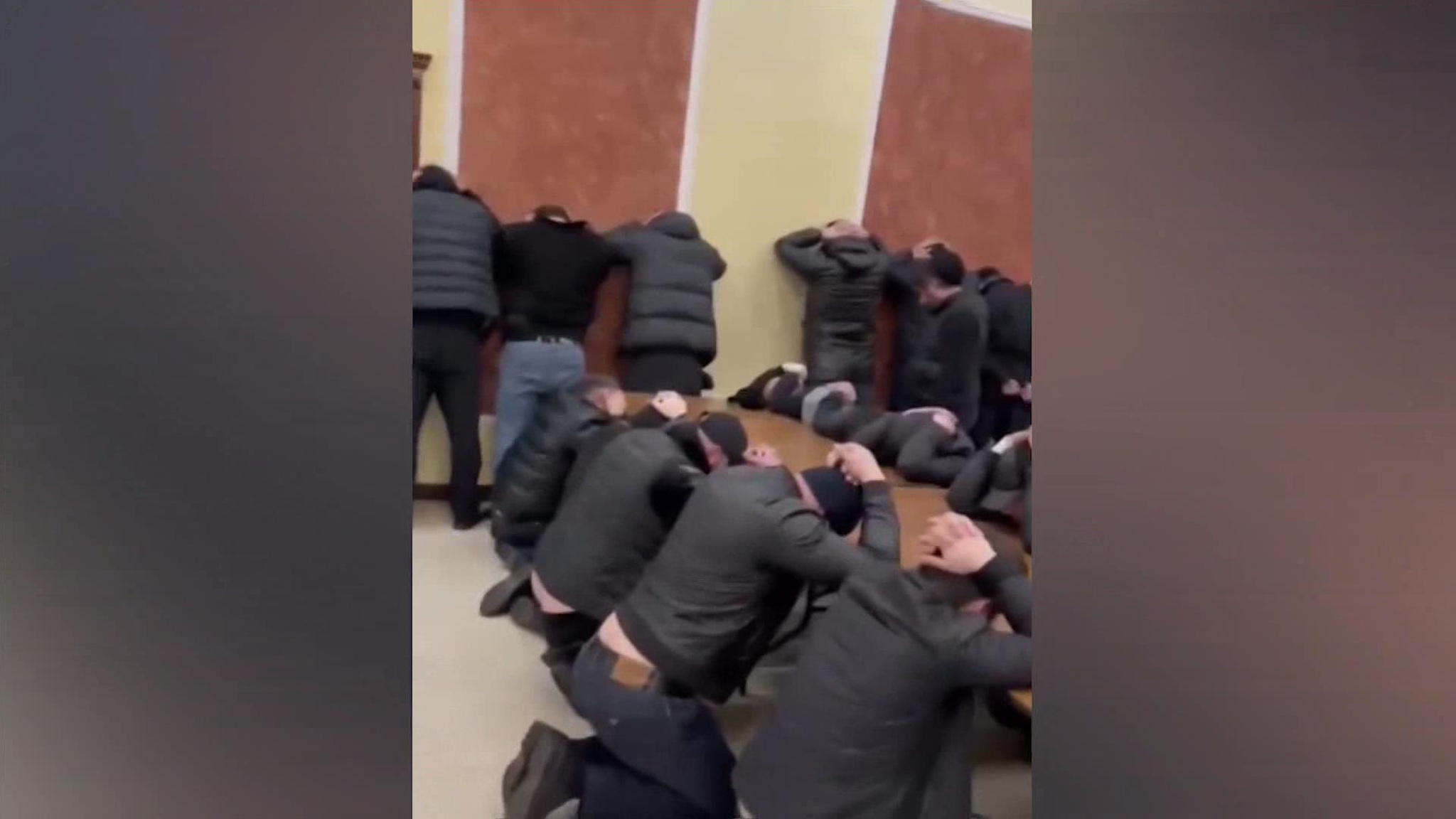 В Мытищах задержали участников криминального банкета