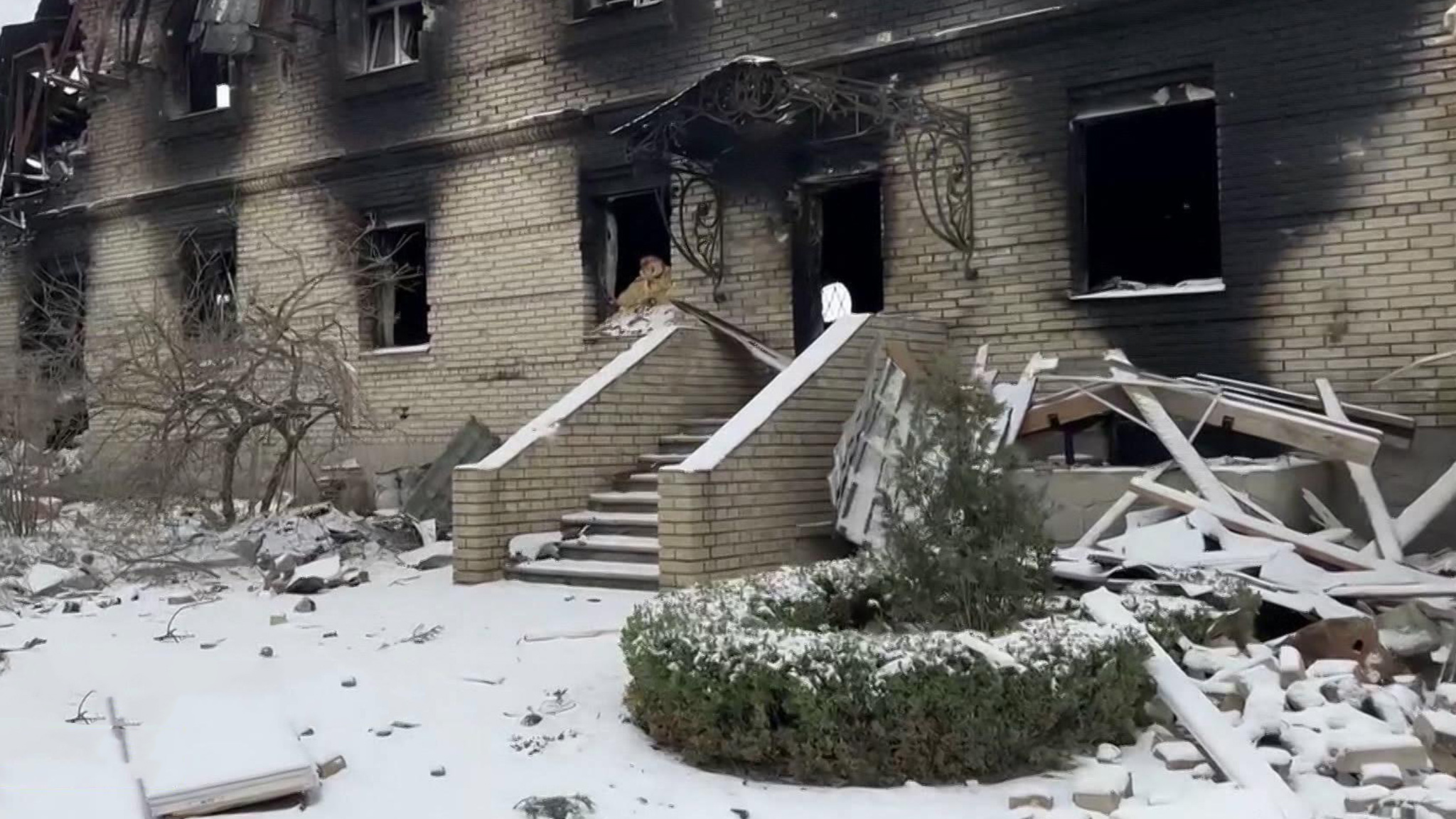 Украинские боевики отыгрываются на мирных жителях