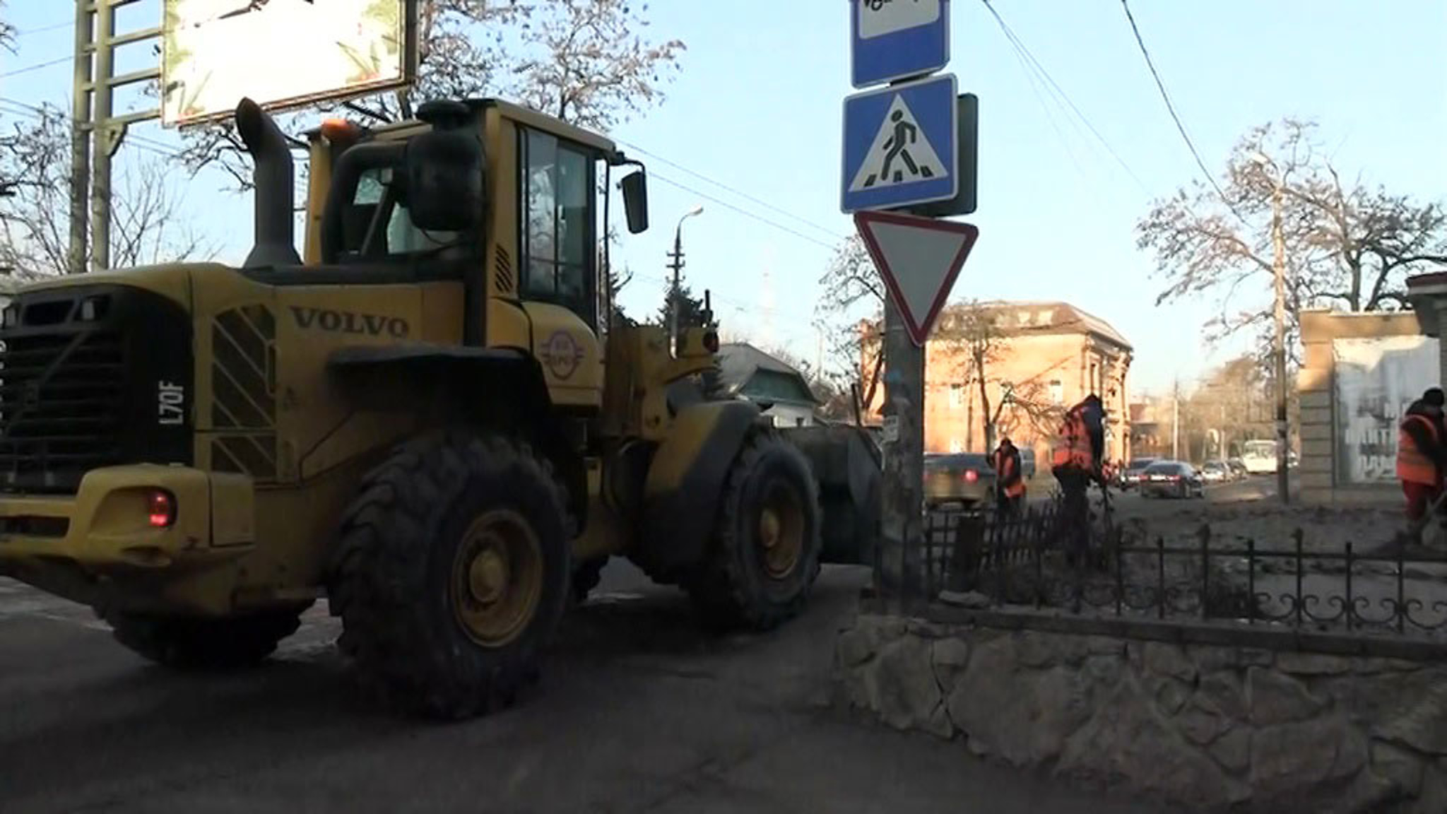 В результате обстрела ДНР есть погибшие и раненые