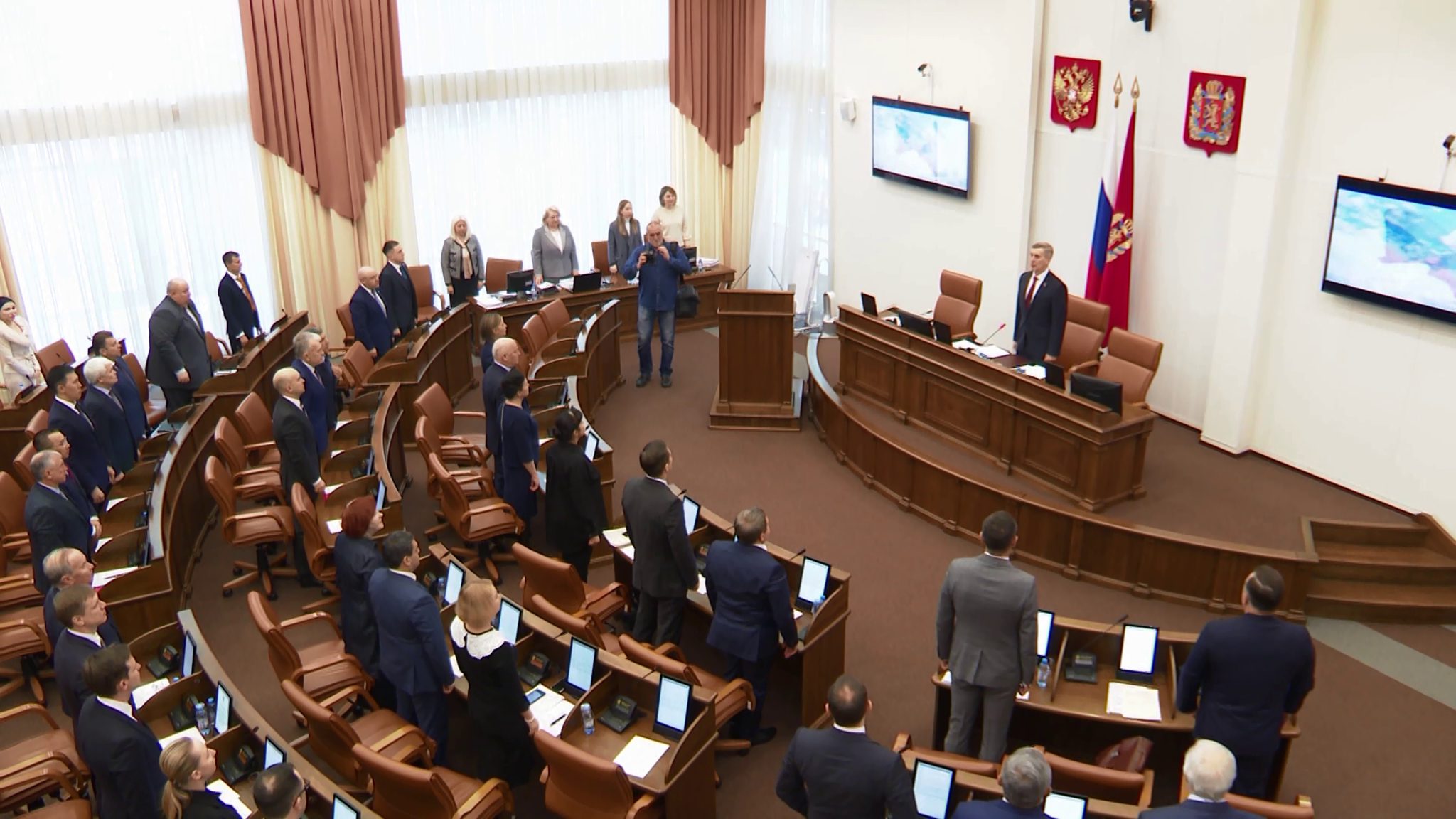 Прошла первая в этом году сессия Законодательного собрания края