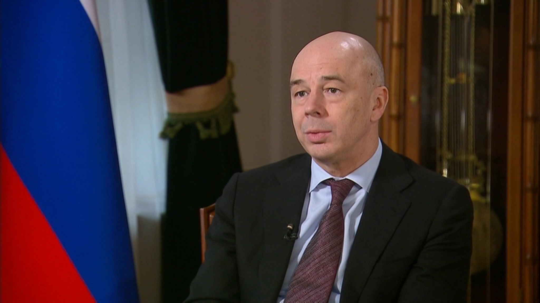 Глава Минфина о налоге со сверхдоходов и дефиците бюджета