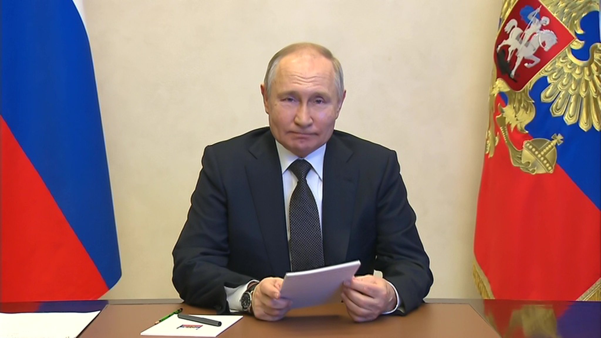 Путин отметил роль "Газпрома" для России