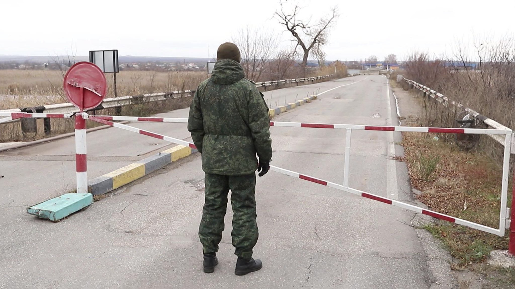 Украина жаждет заполучить склад оружия в Колбасне
