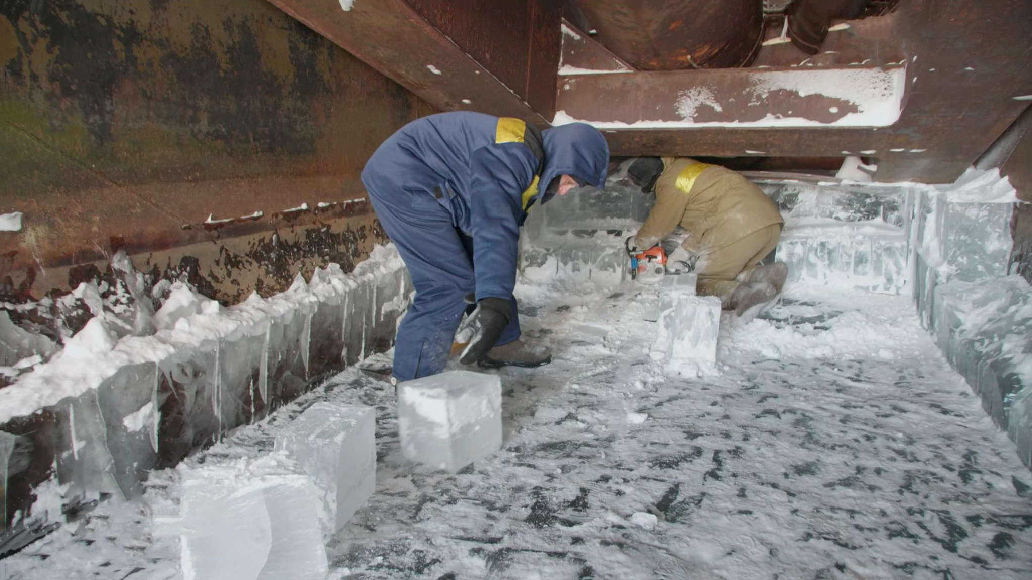 Сезонные судоремонтные работы начались в Якутии