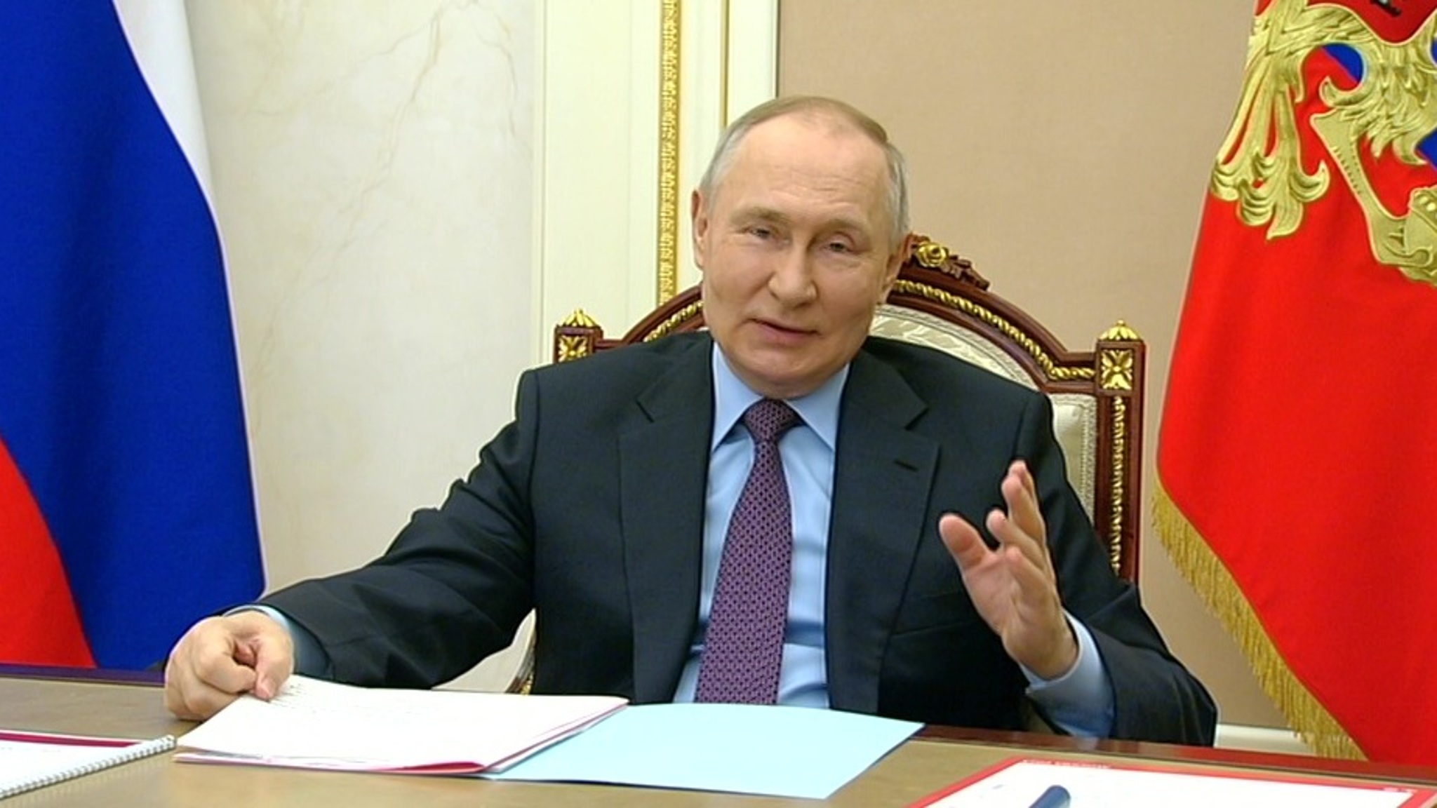 Путин хочет показать БКЛ Си Цзиньпину