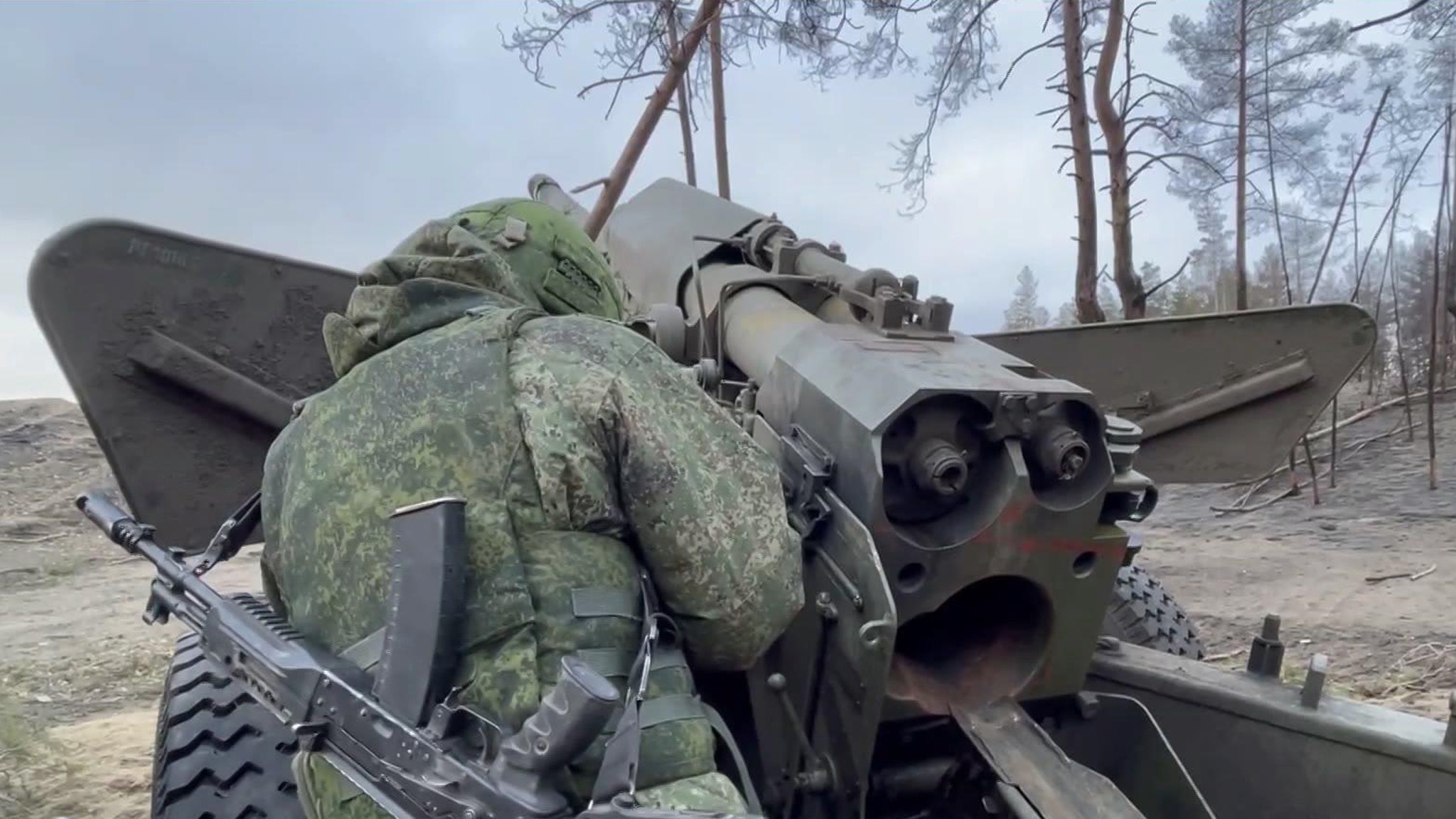 Интенсивность боев на донецком направлении возрастает с каждым днем