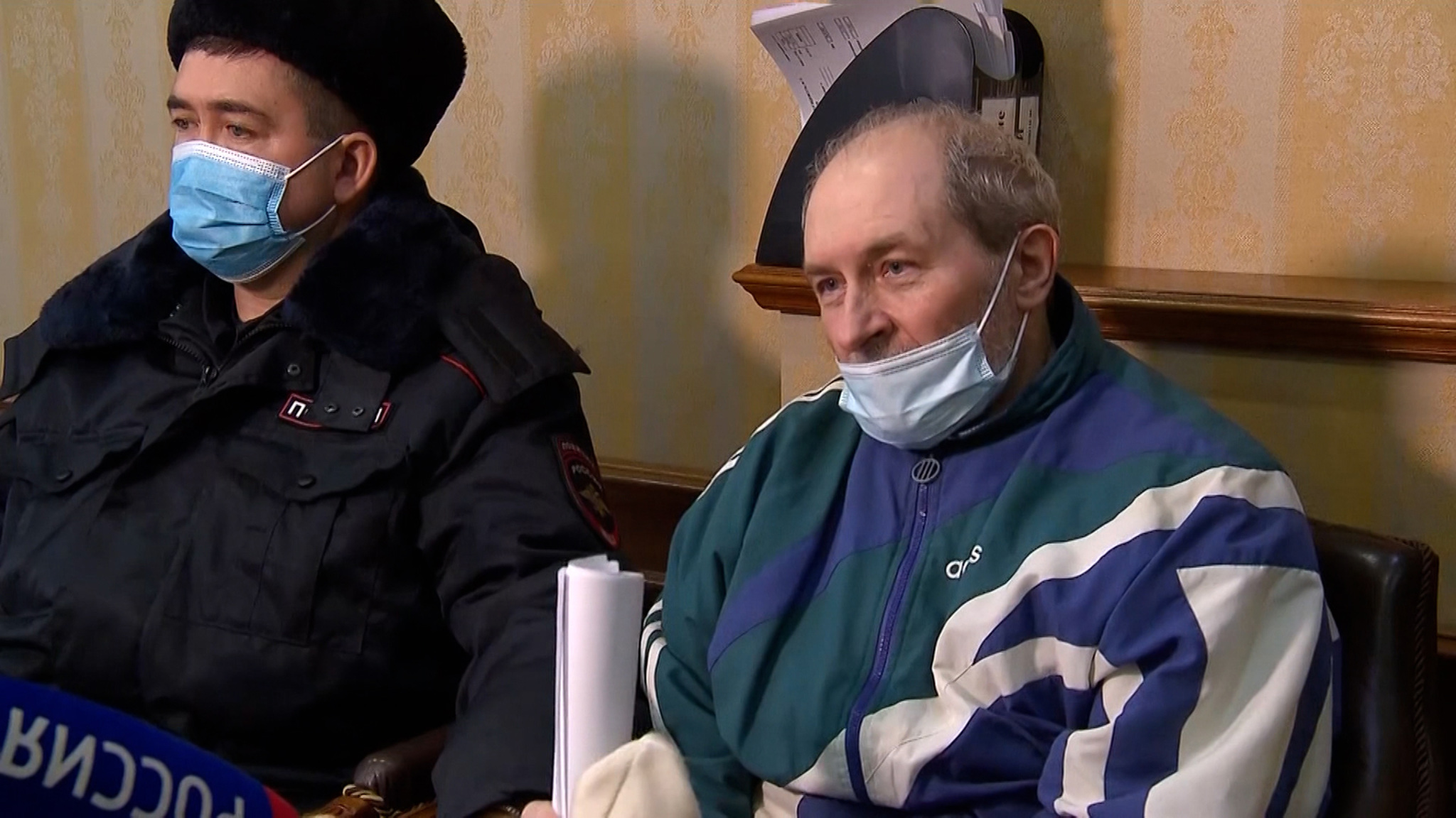 "Подпольная жизнь ревизора-невидимки": расследование Эдуарда Петрова