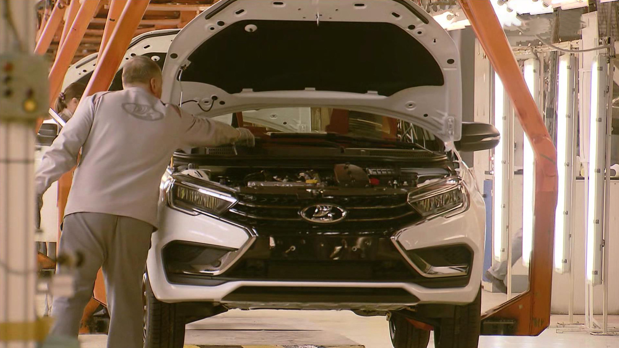 Автомобилисты оценили новую Lada Vesta