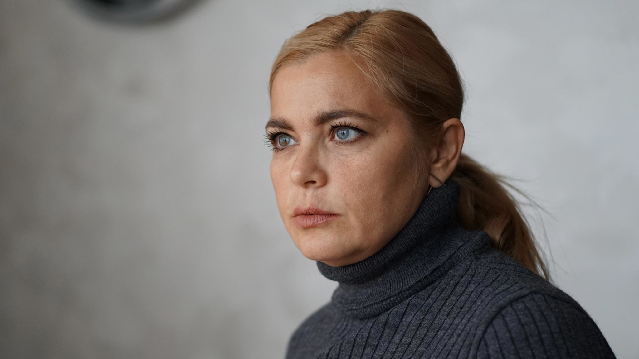 "Смотрим со слезами на глазах": зрители оценили новый сезон сериала "Акушерка"