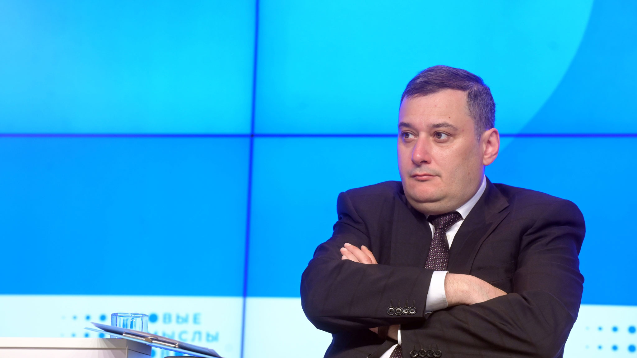 Хинштейн считает, что вопросы коррупции выходят на первый план