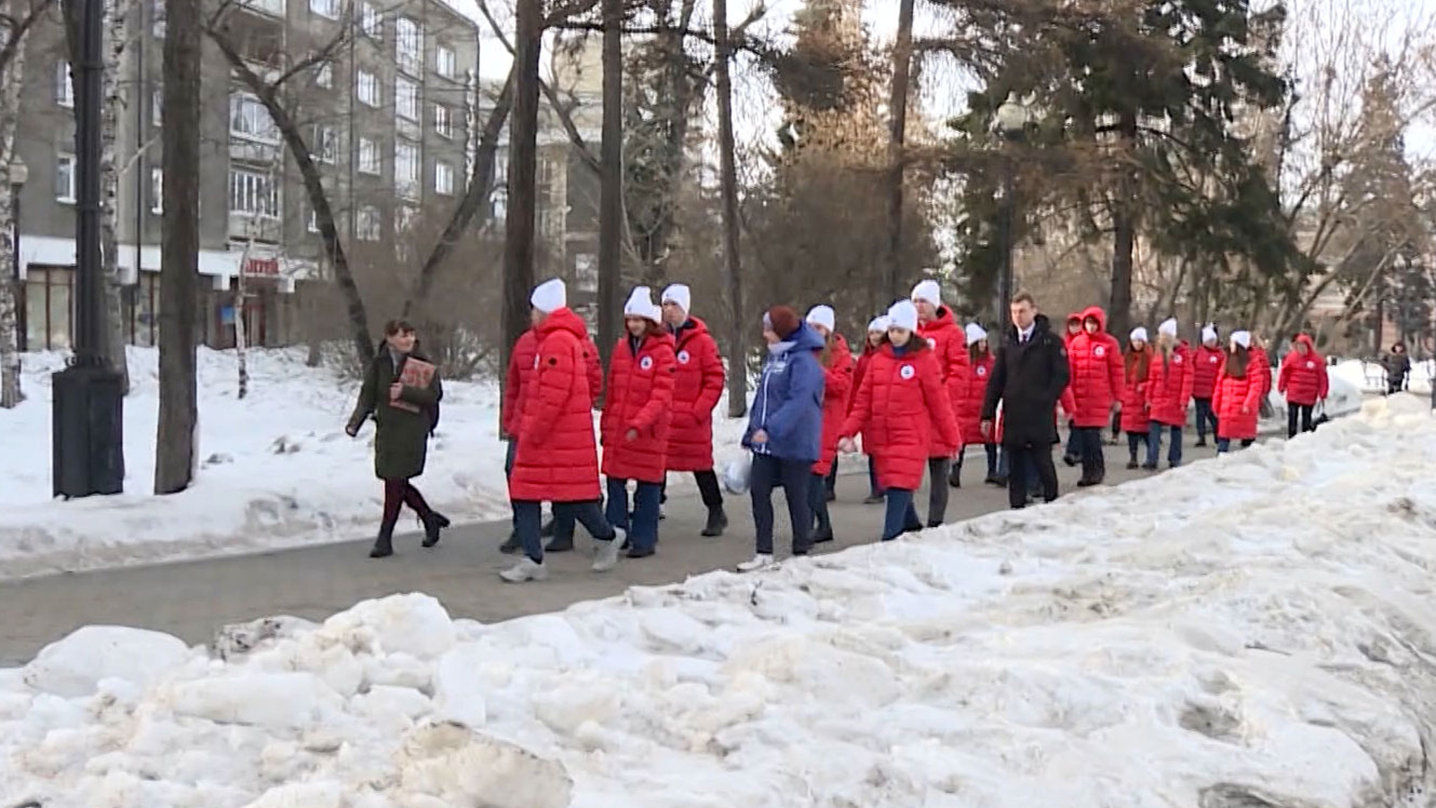 Луганские школьники приехали на экскурсию в Сибирь