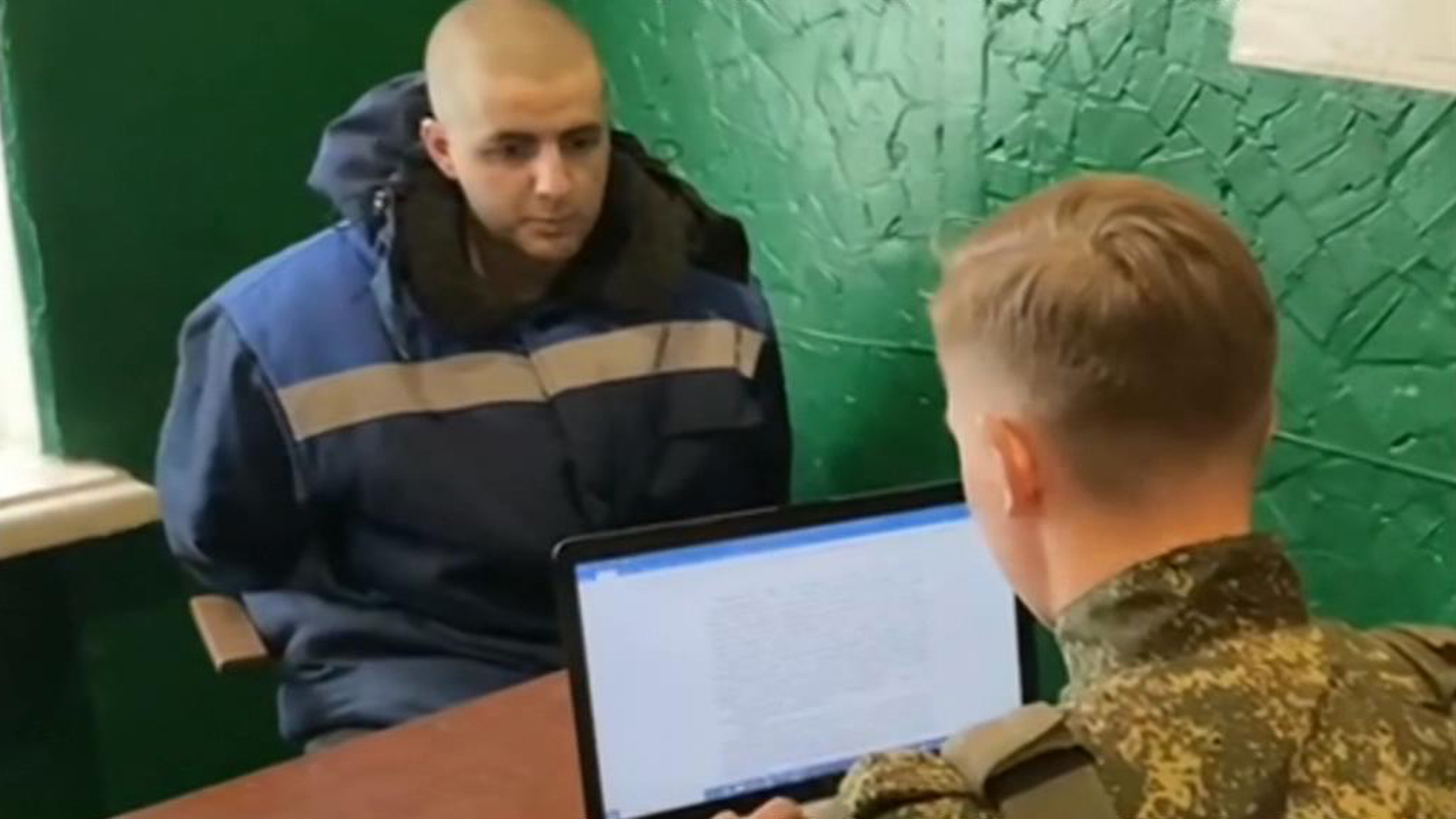 В Донбассе за военные преступления осуждены украинские националисты