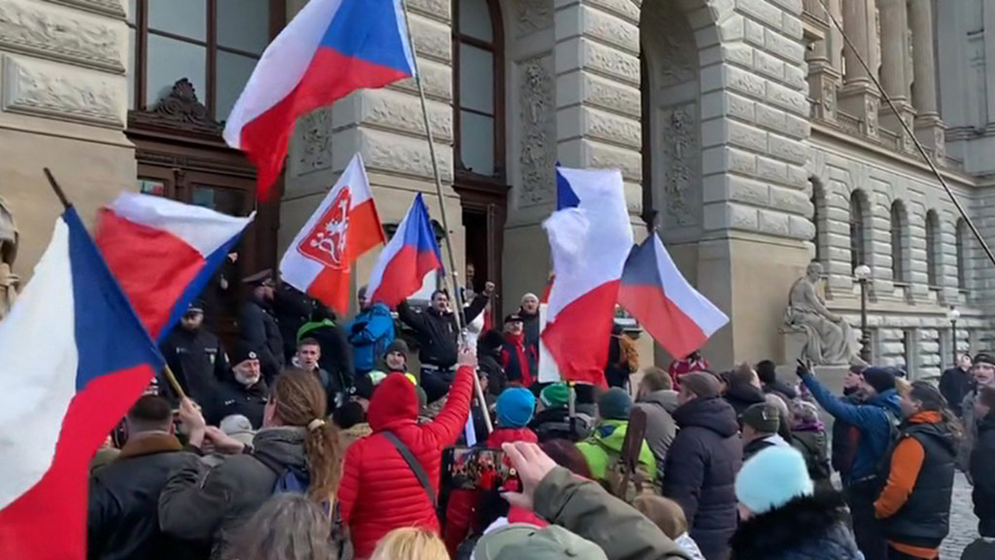 Украину удаляют из друзей