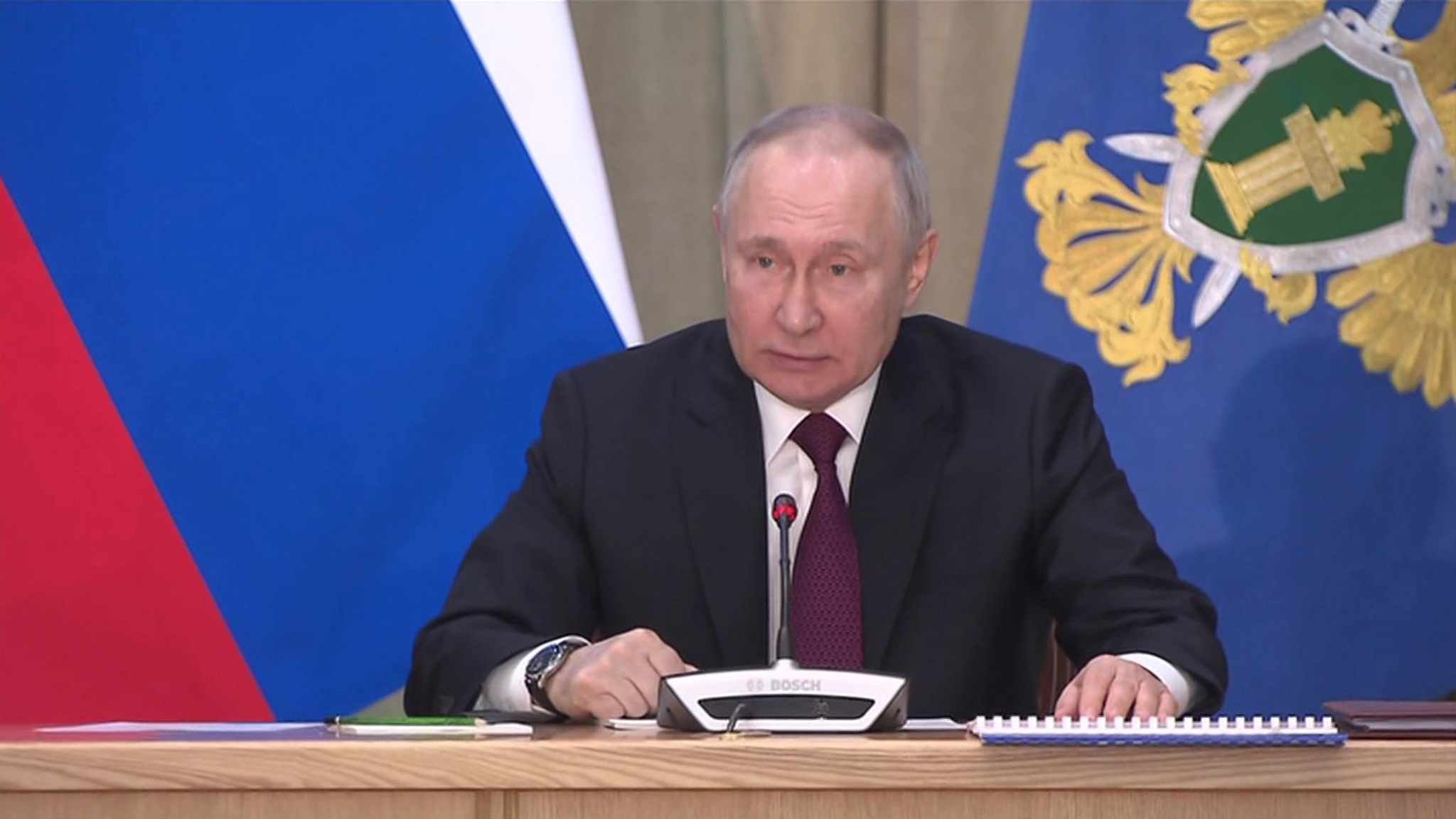 Владимир Путин: доверие людей должно быть обеспечено результатами работы и справедливостью