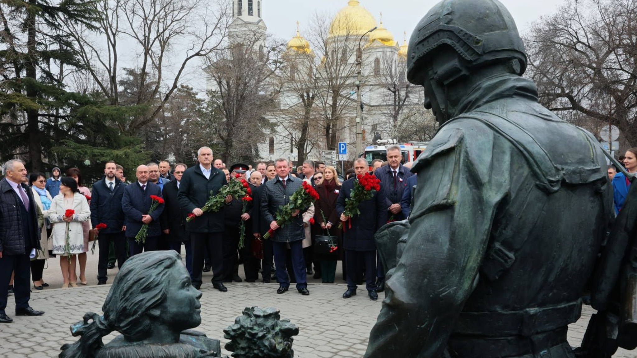 Девятую годовщину воссоединения Крыма с Россией отмечают в Симферополе