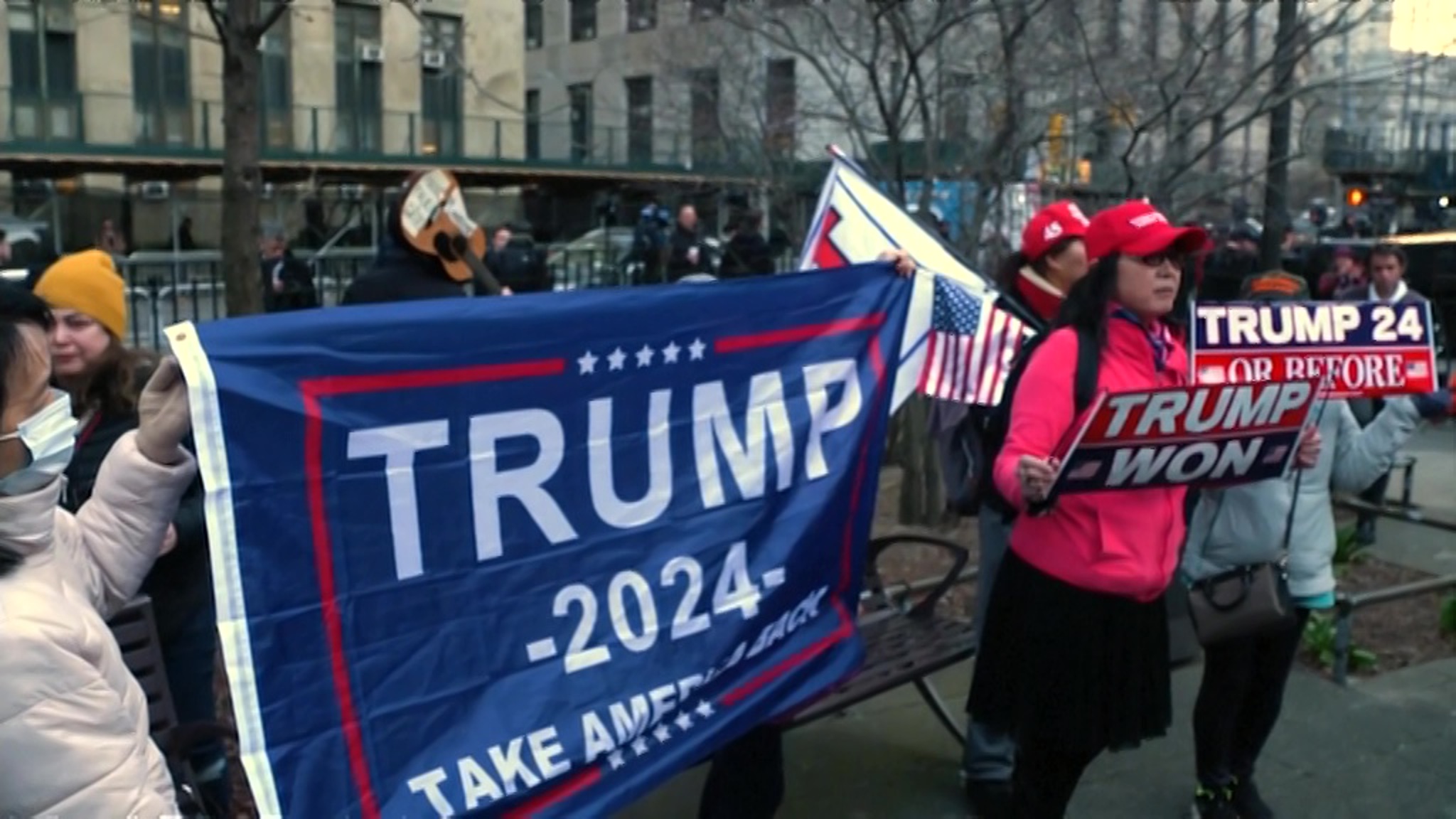 Полиция Капитолия готовится к протестам сторонников Трампа