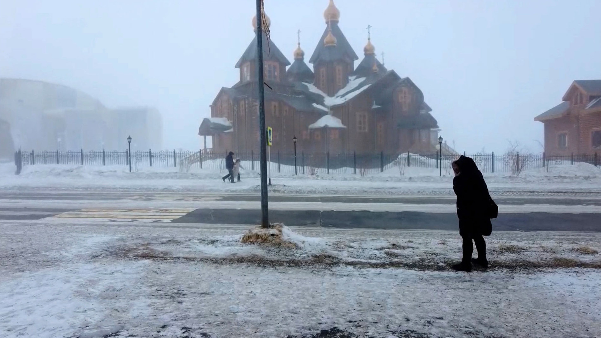 Штормовое предупреждение объявлено на Чукотке