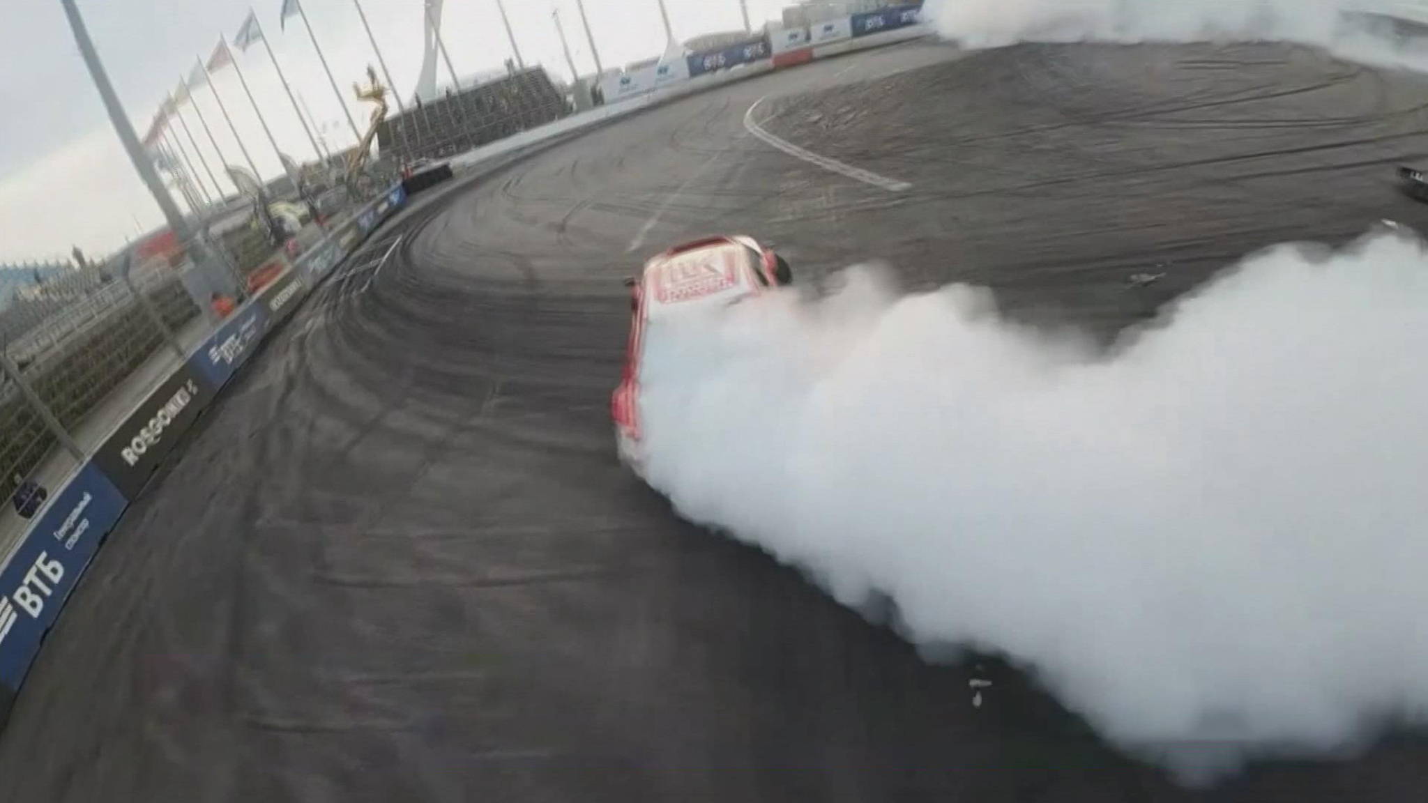 В финале Sochi Drift участвовали более 100 гонщиков