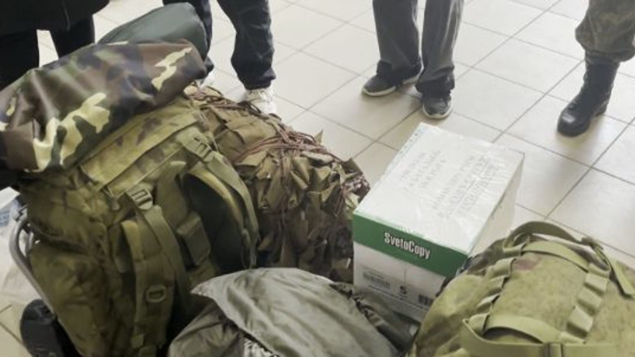 На автовокзале Саратова проводили бойцов, которые отгуляли отпуск