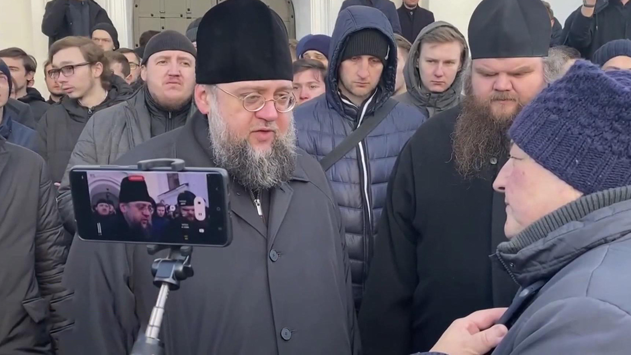 Сегодня лавру удалось отстоять