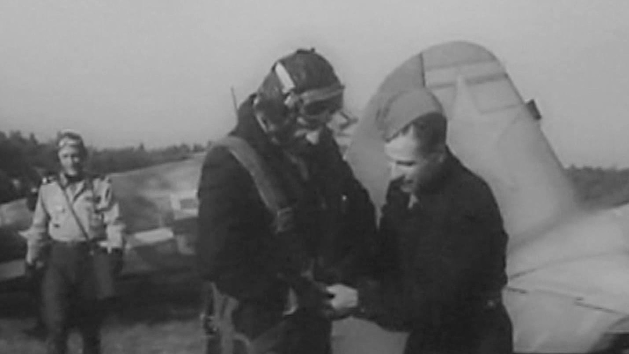 Исполнилось 80 лет со дня первого боя эскадрильи "Нормандия-Неман"