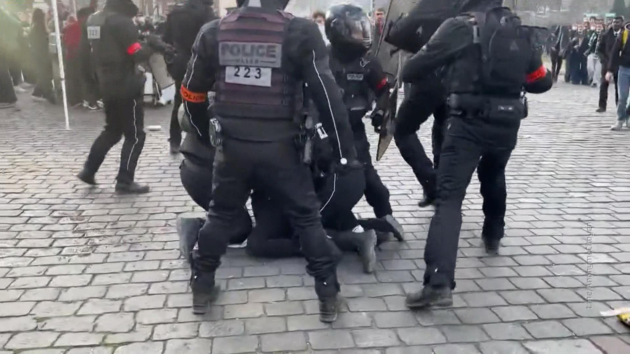 Либо победа профсоюзов, либо социальный взрыв: что ждет Францию