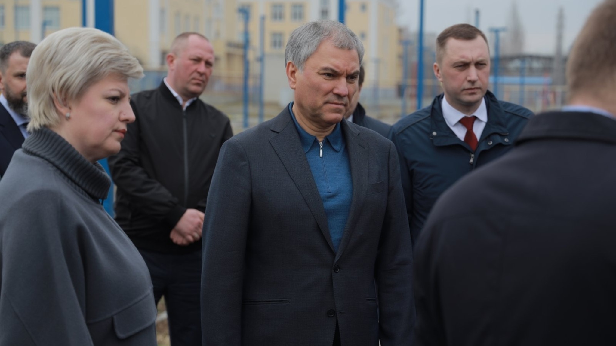 Володин: круглогодичная ледовая арена в Елшанке должна заработать в сентябре