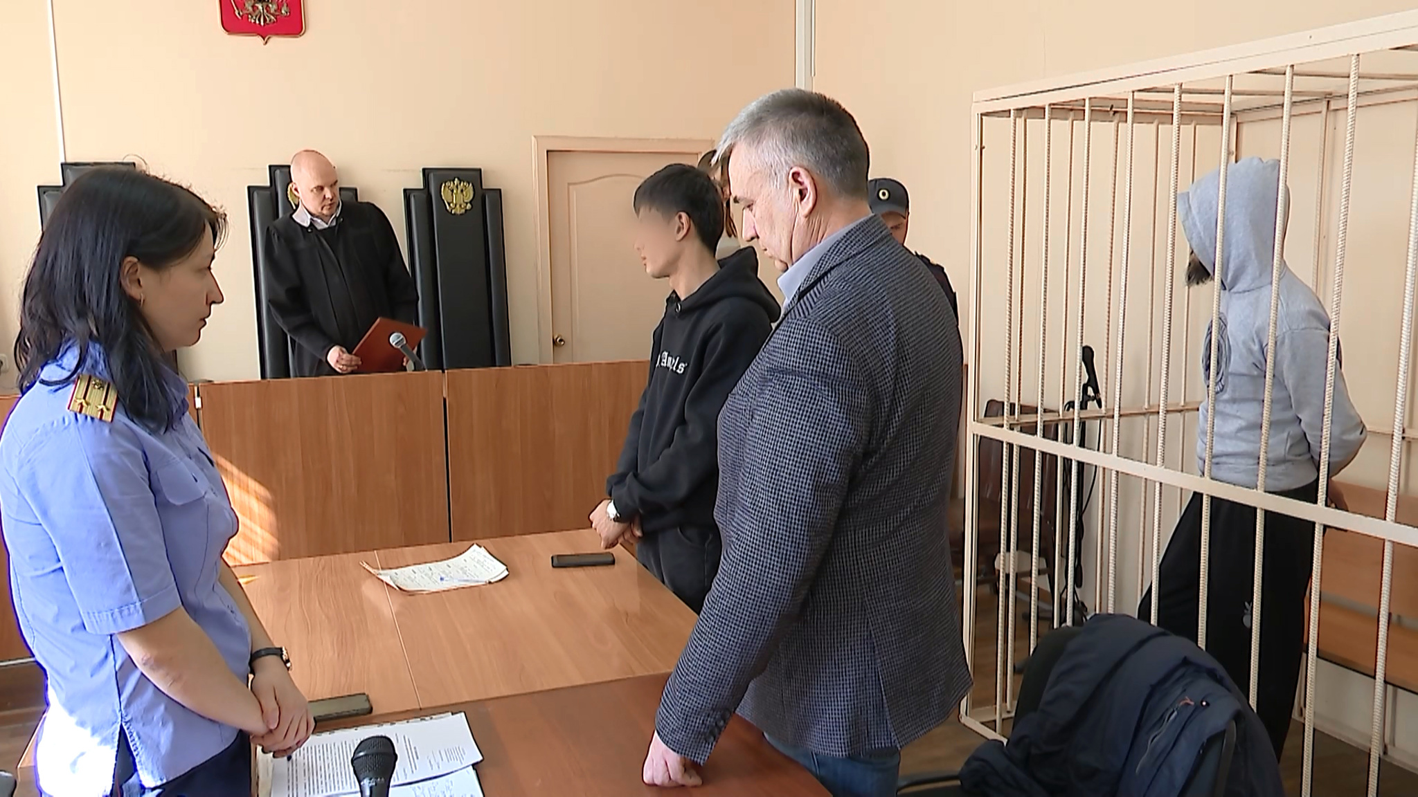 Власти окажут помощь семье убитого в Челябинске 17-летнего подростка
