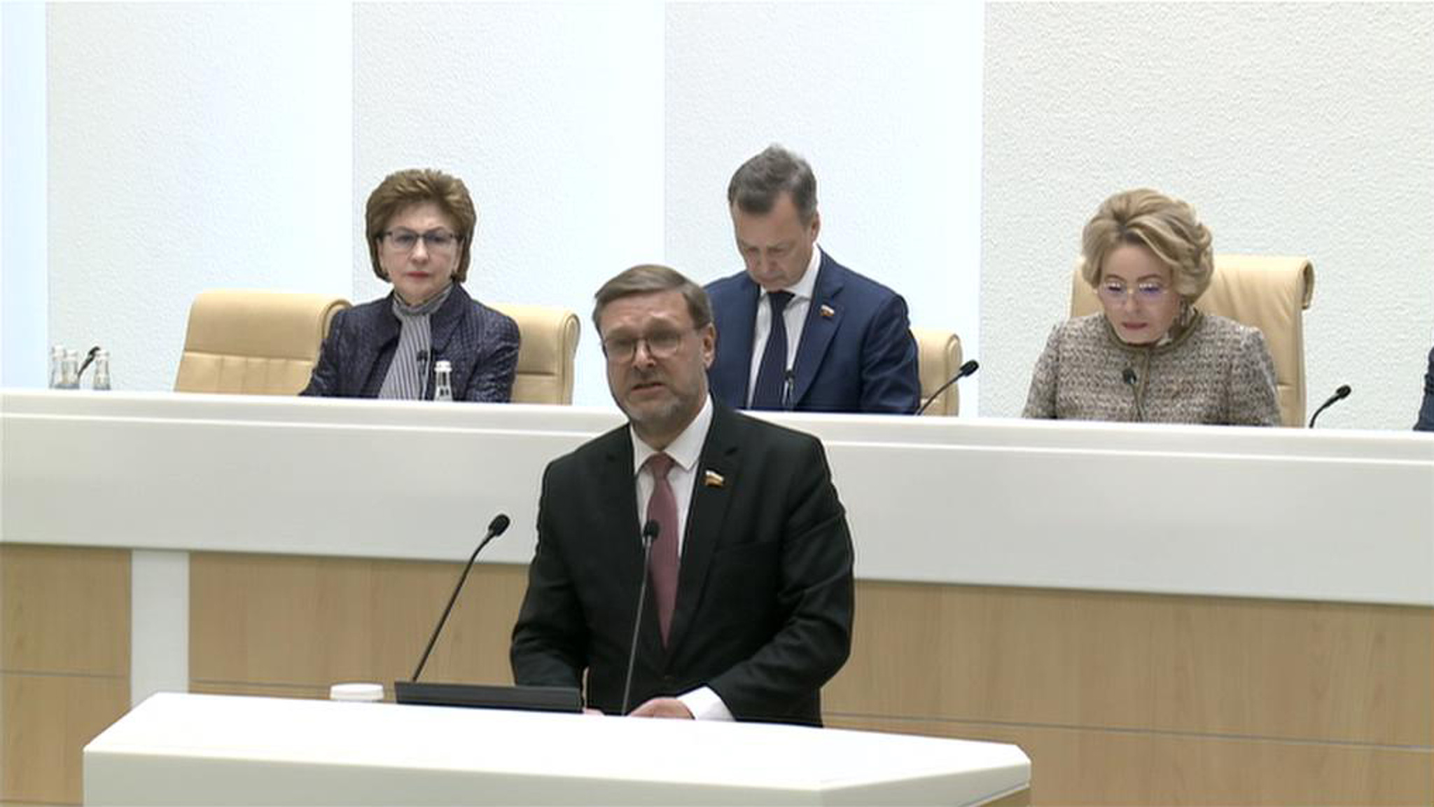 Совфед утвердил доклад парламентской комиссии по украинским биолабораториям