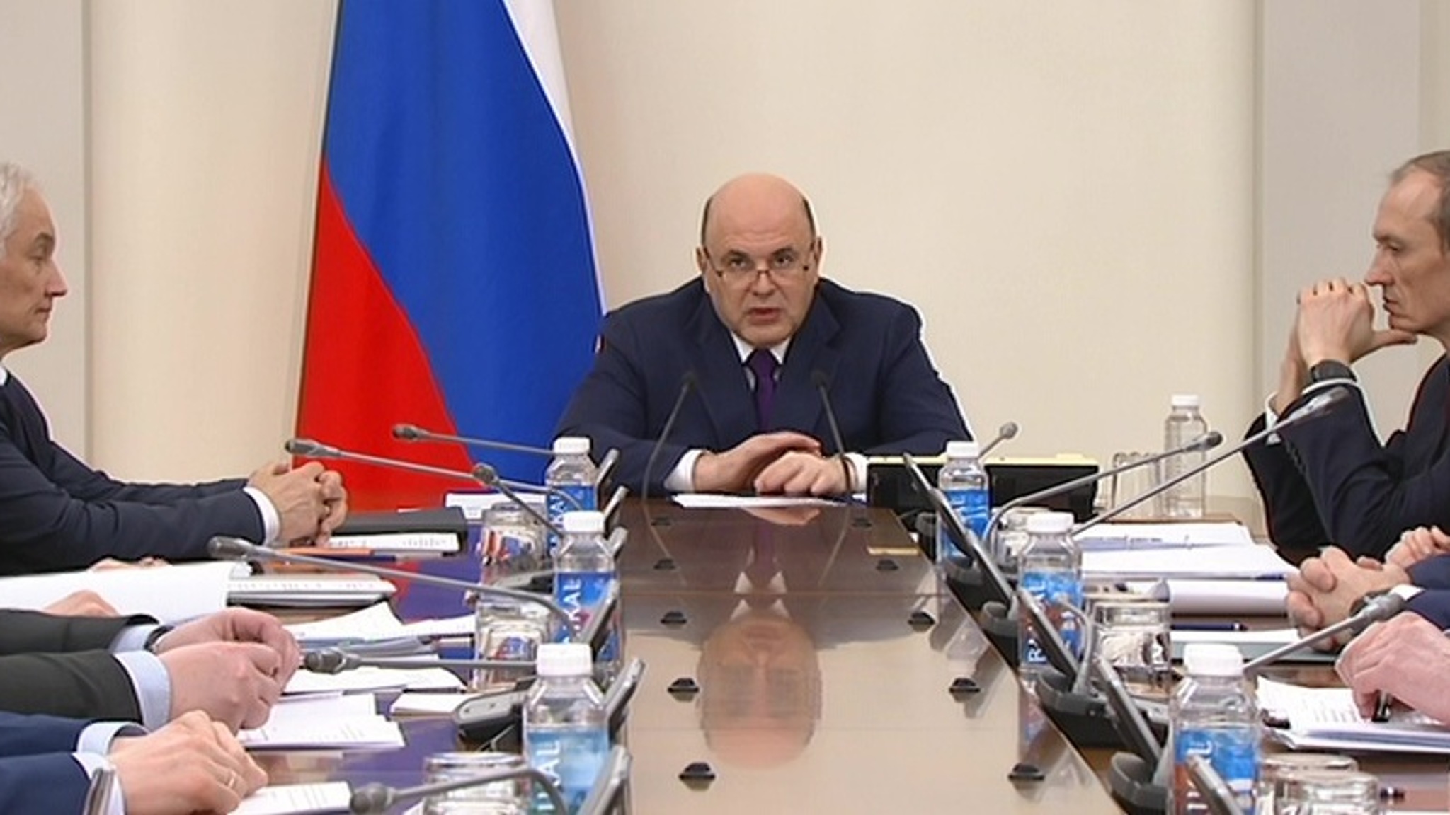 Мишустин объявил о новой мере поддержки отечественных предприятий