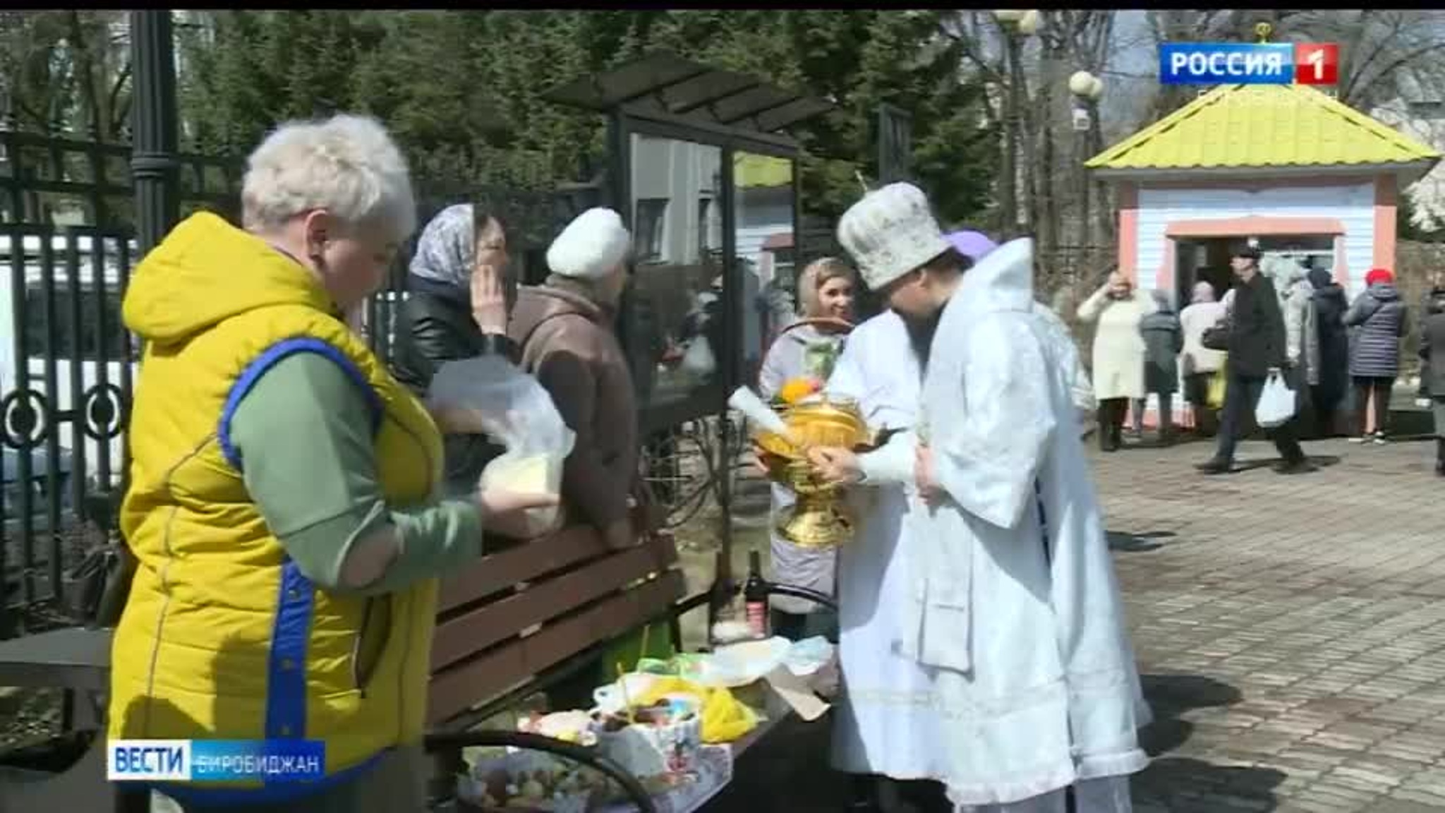 В Биробиджане верующие отметили Пасху