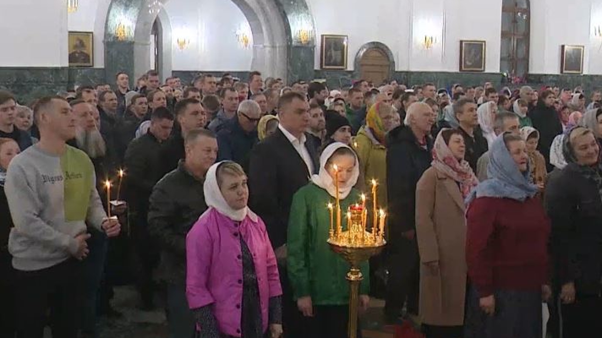 Литургия и крестный ход: как в Йошкар-Оле отметили Пасху