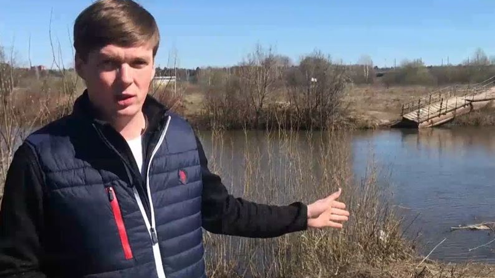 Понтонный мост в микрорайоне Ширяйково Йошкар-Олы вернут на своё место